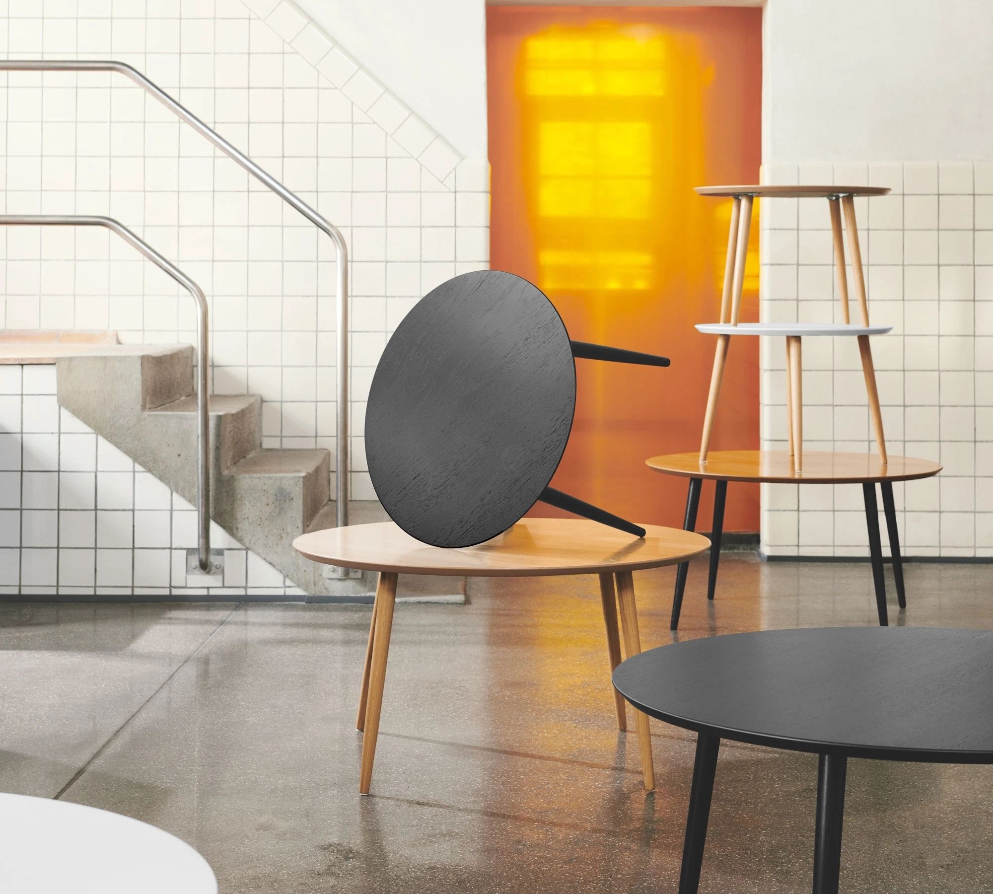 Hubert Couchtisch Holz Schwarz  Ø 90cm 