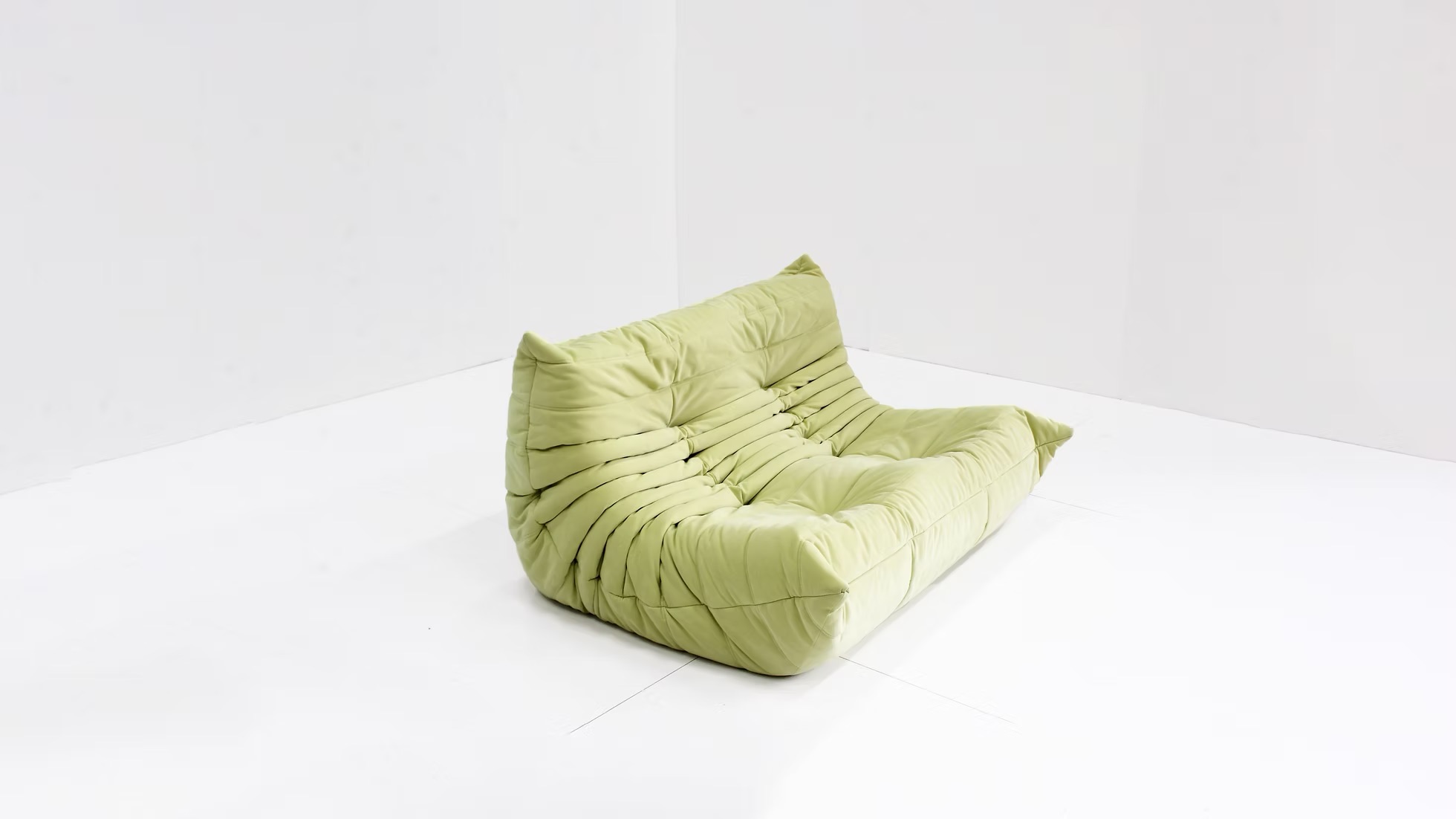 Togo Sofa 2-seater Alcantara Mint Green
