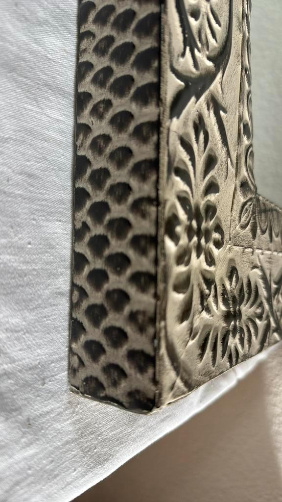 Metal mirror Silver 46x56cm