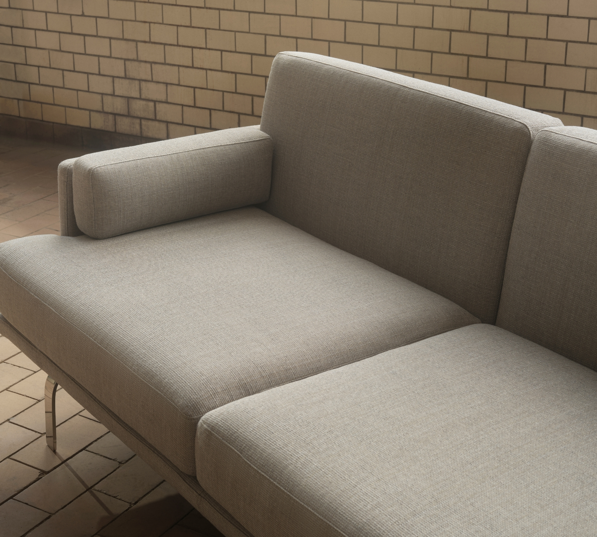 Ernest Sofa 2-Sitzer Vega Sand Dune