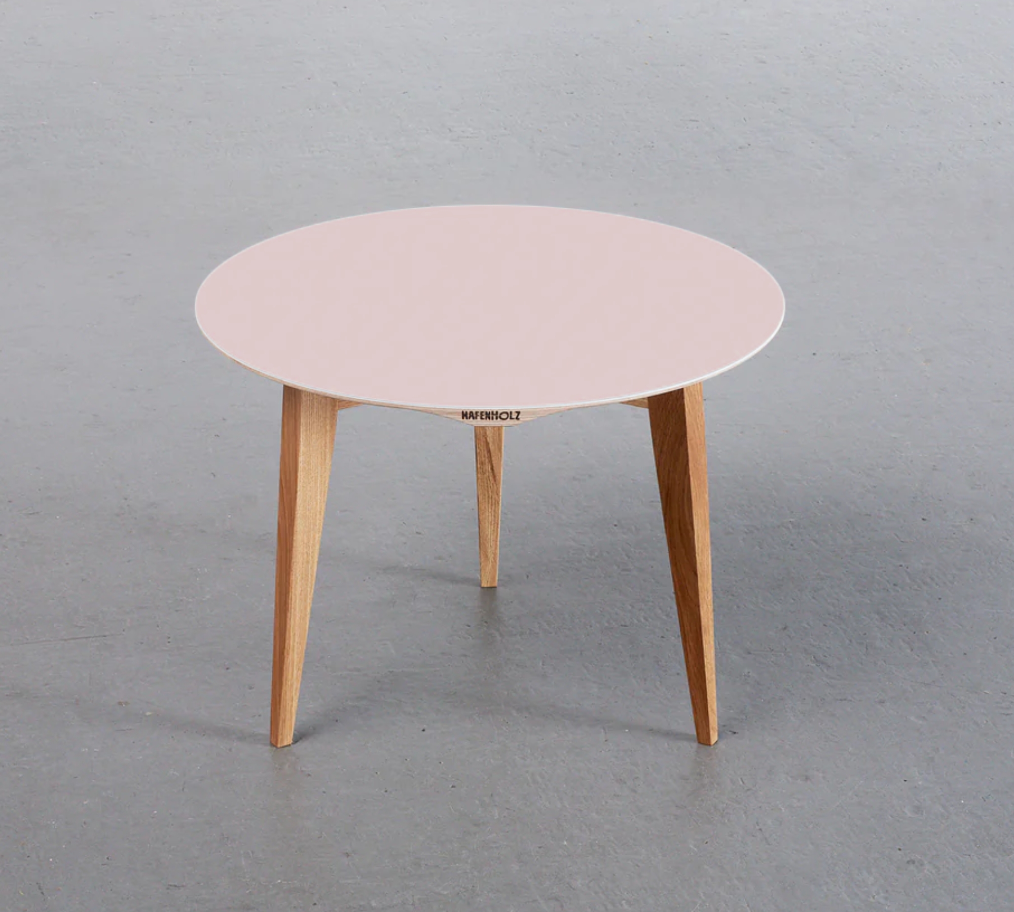 Beluga Couchtisch HPL Rosa Ø 57cm