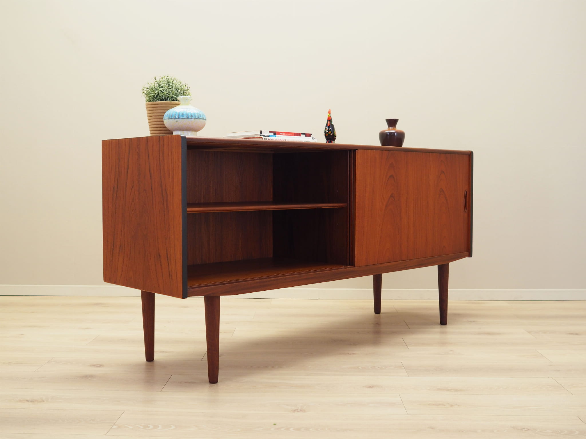 Vintage Sideboard Teakholz Braun 1970er Jahre