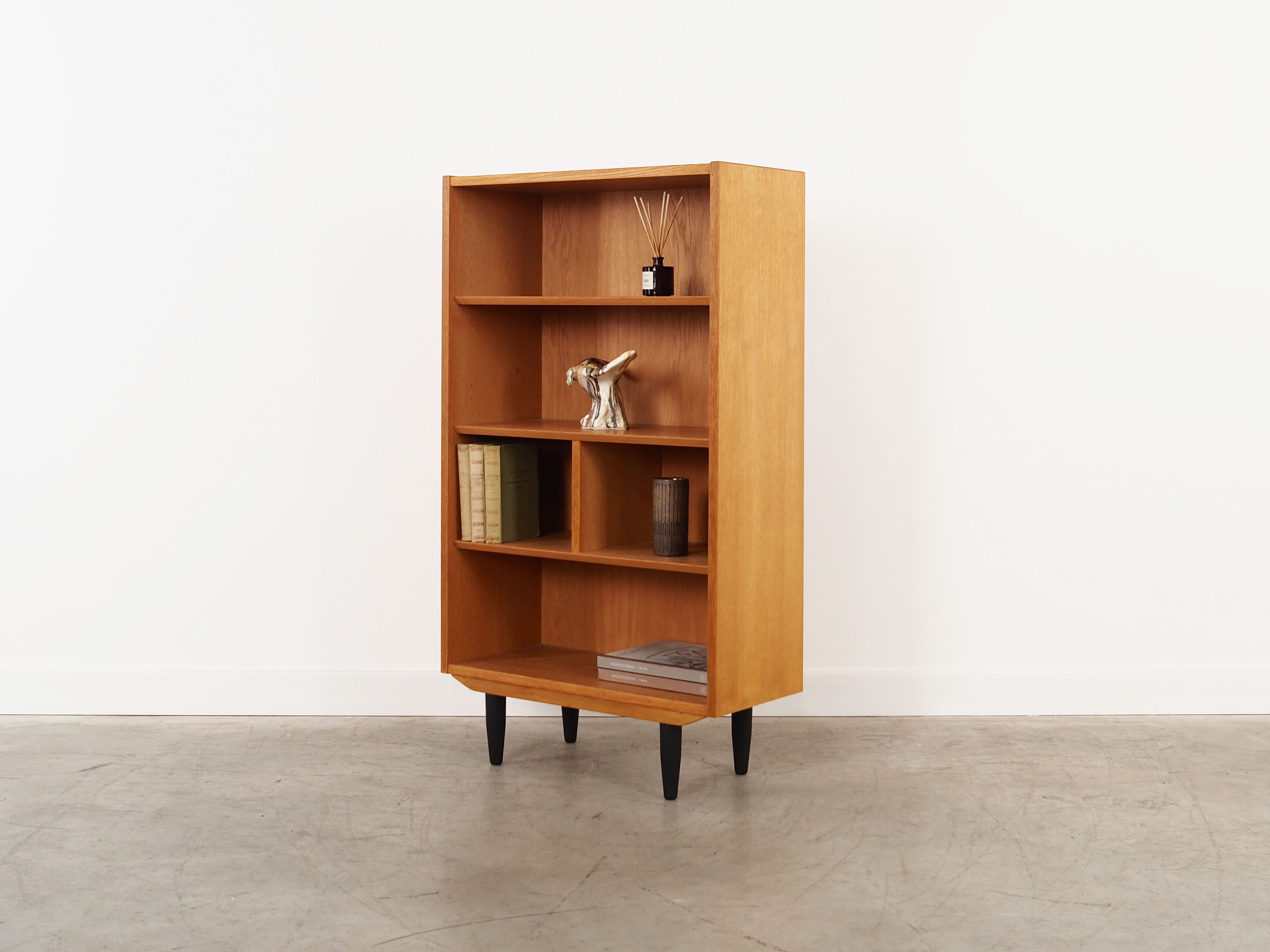 Bücherregal Eschenholz 1970er Jahre