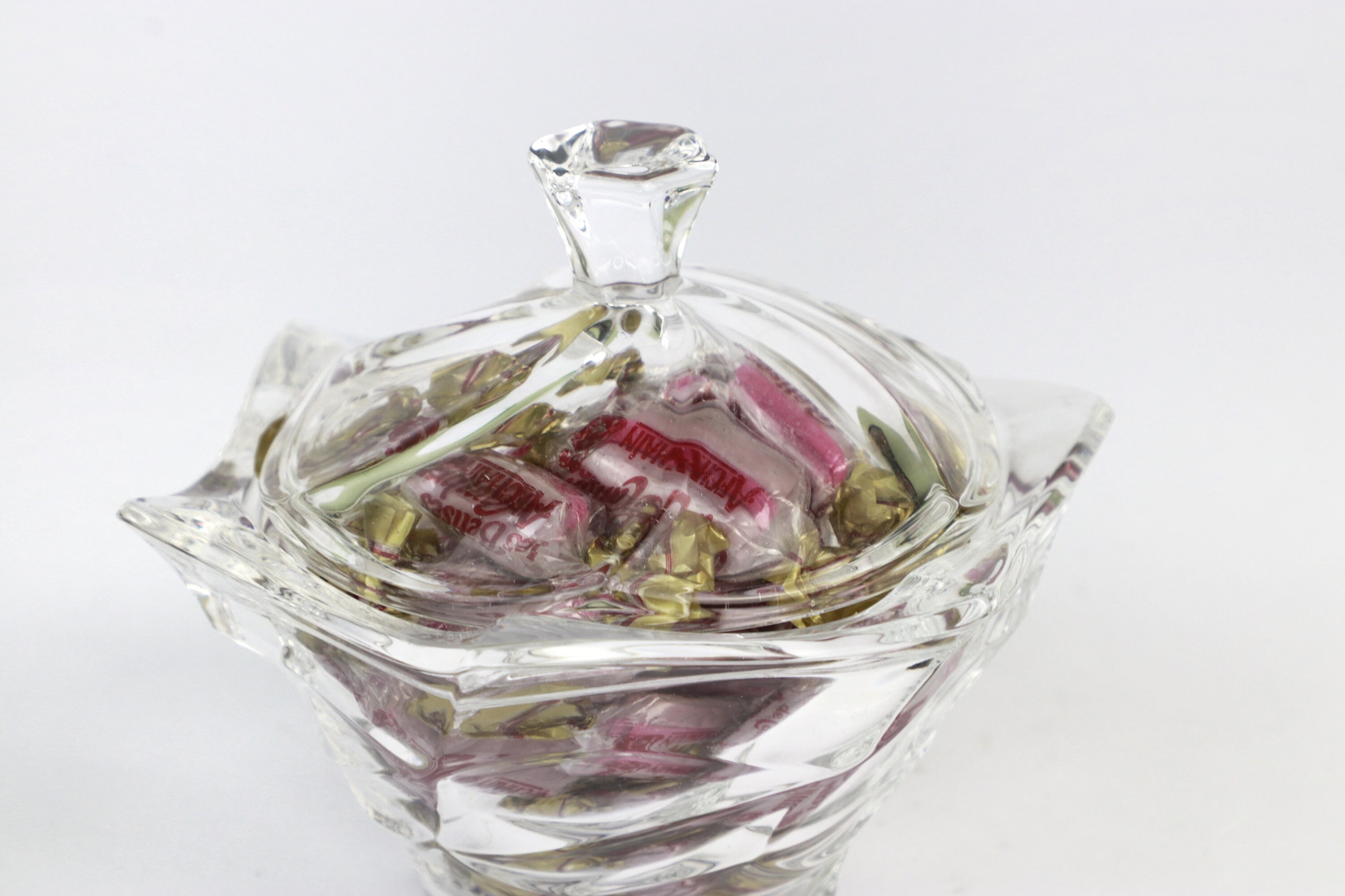 Vintage Bonbonniere mit Deckel Italien Glas