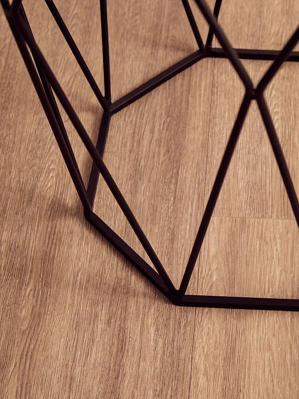 Shalimar Octagon Matt Schwarz Beistelltisch
