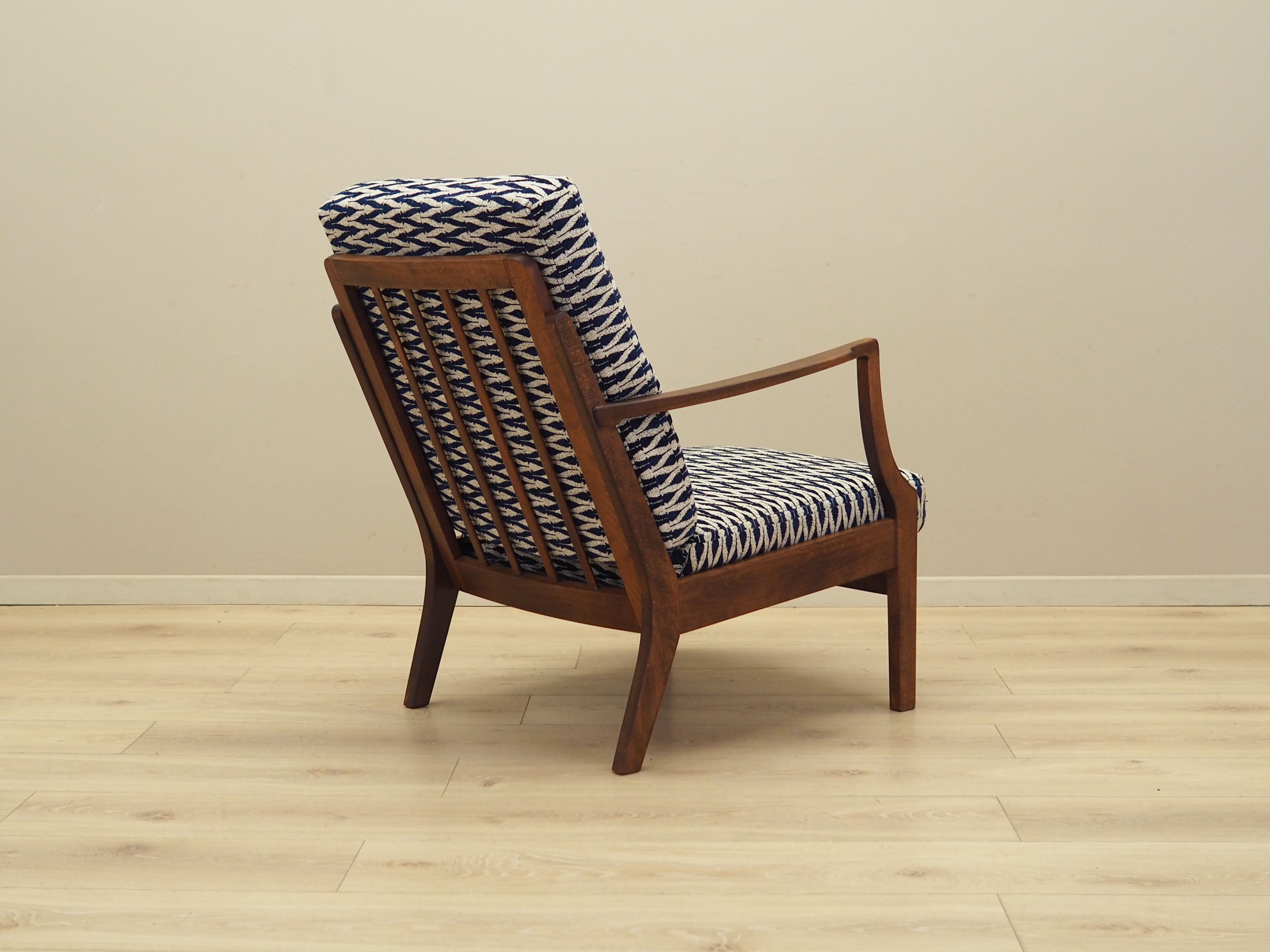 Armlehnstuhl Textil Holz 1970er Jahre