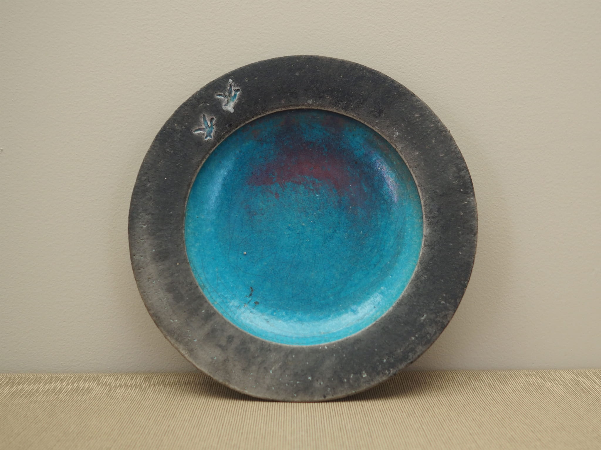 Piatto in ceramica multicolore anni '60