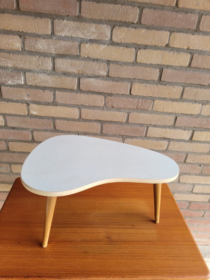 Vintage Nierentisch Holz Weiß