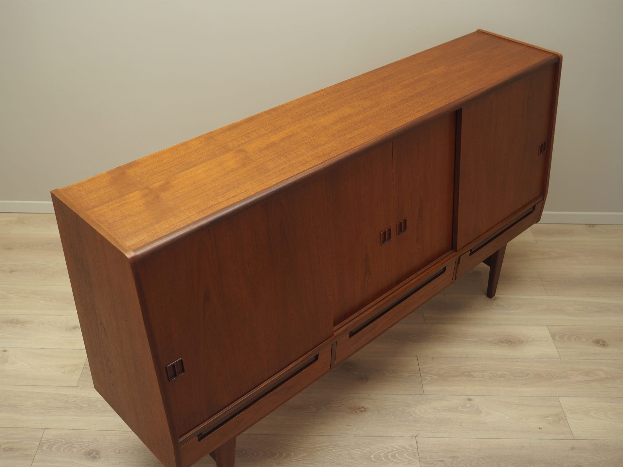 Vintage Highboard Teakholz Braun 1960er Jahre