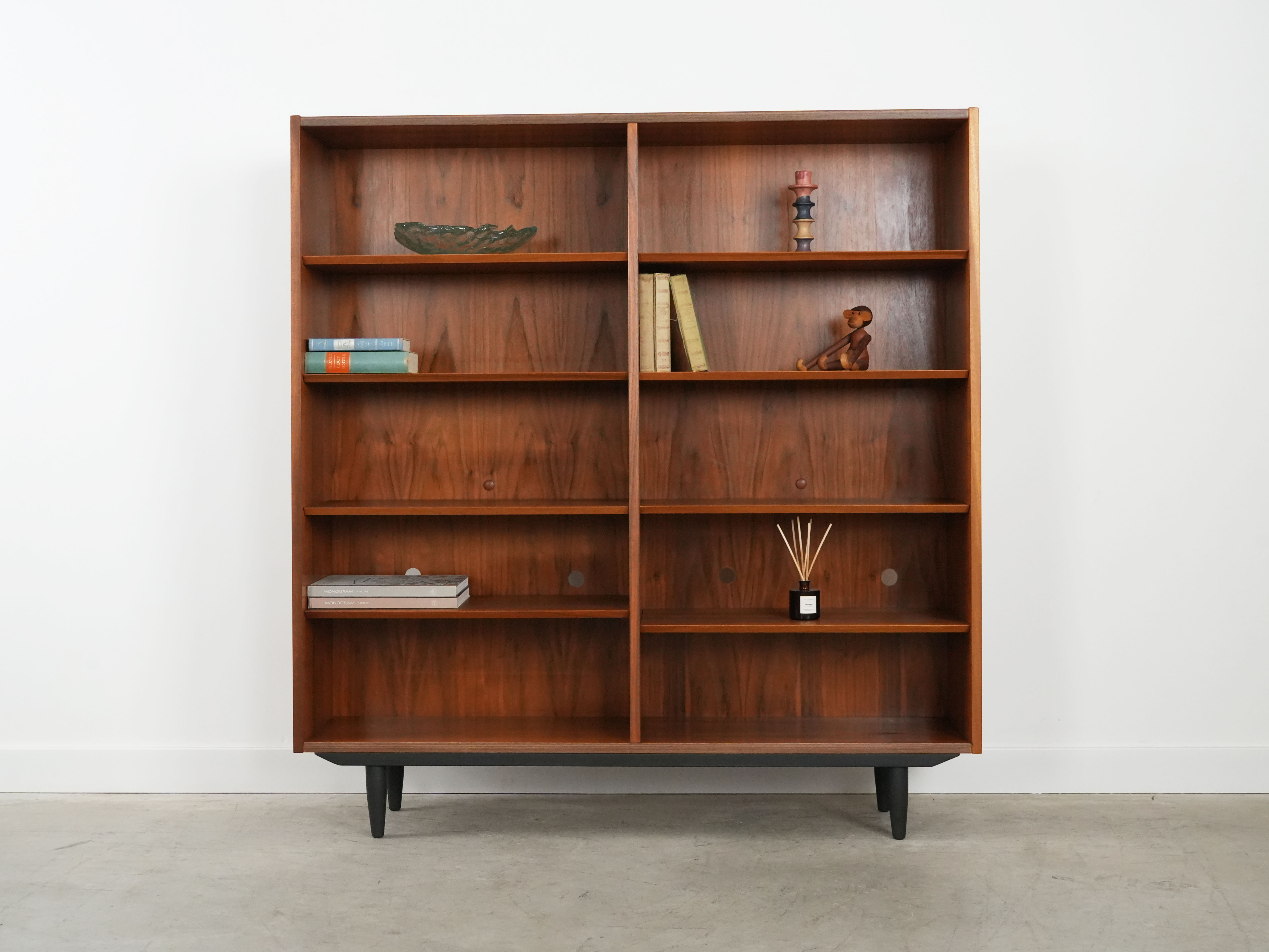 Bücherregal Teakholz 1970er Jahre