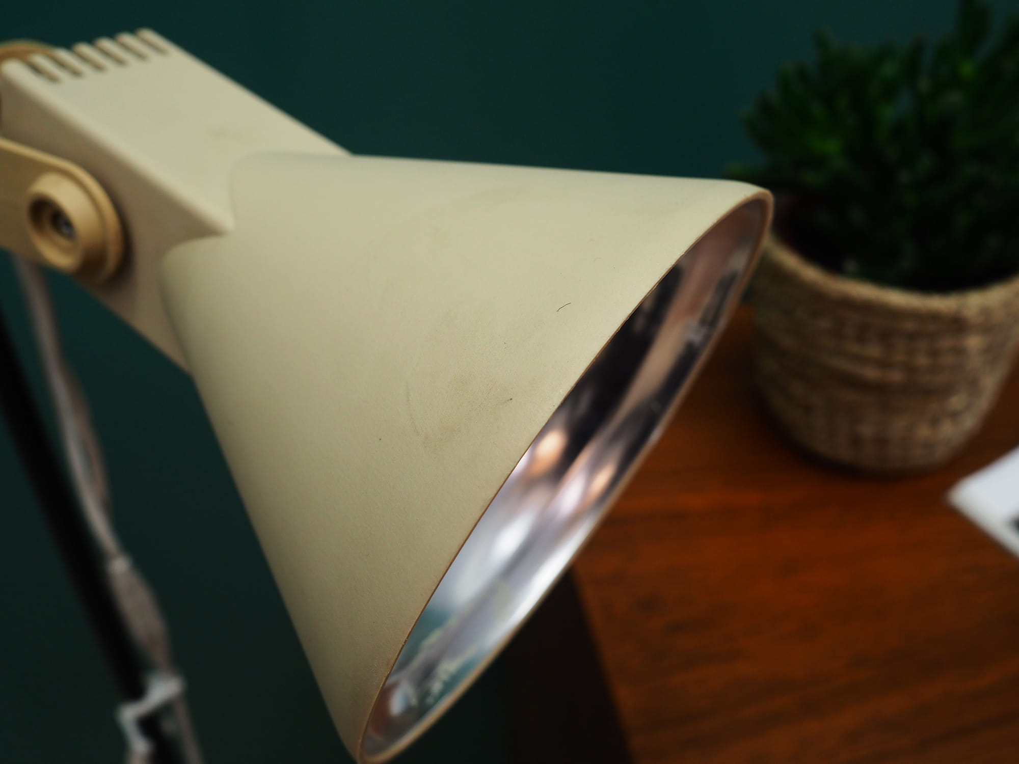 Vintage floor lamp metal pink 1970s