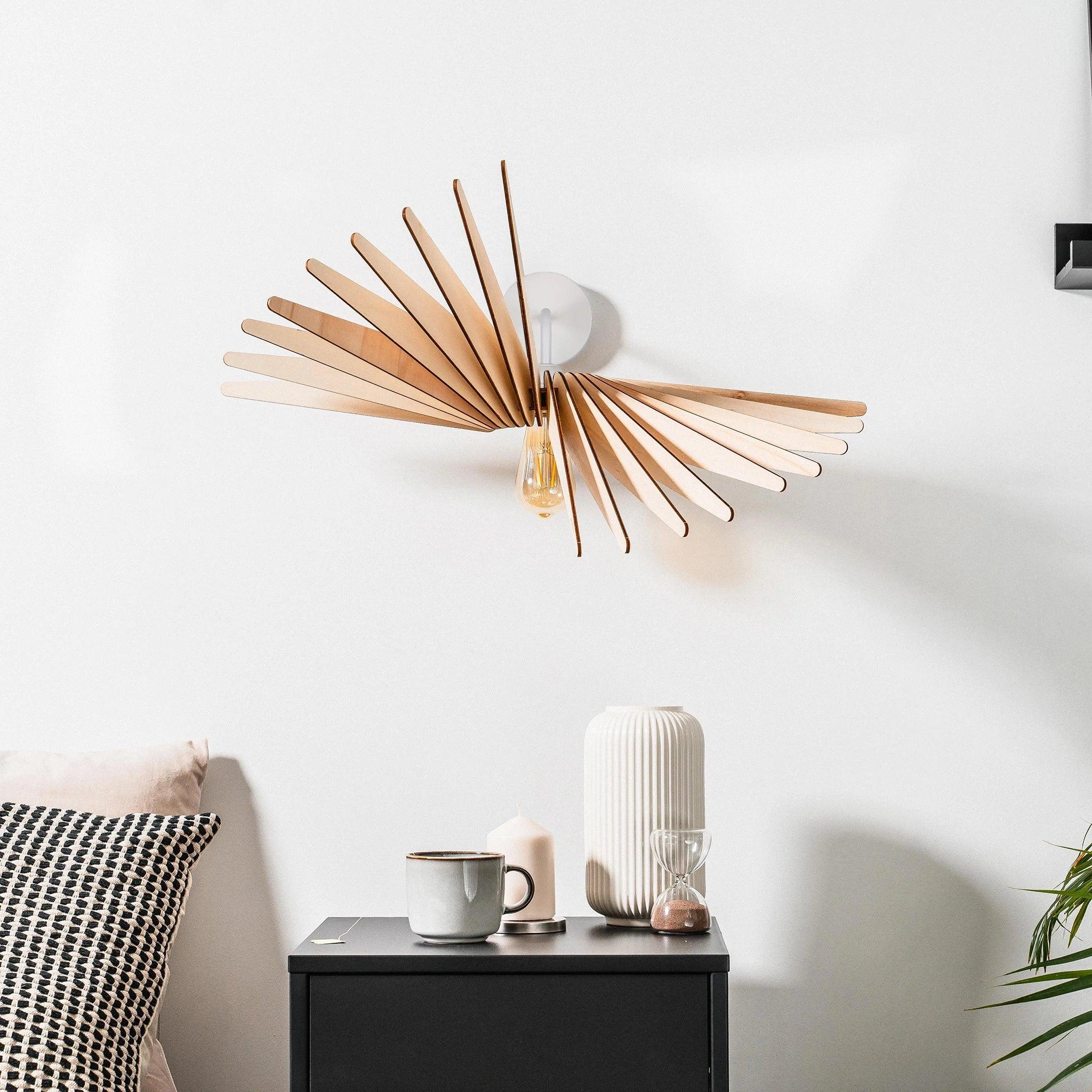 Albatros Wall Lamp Wood