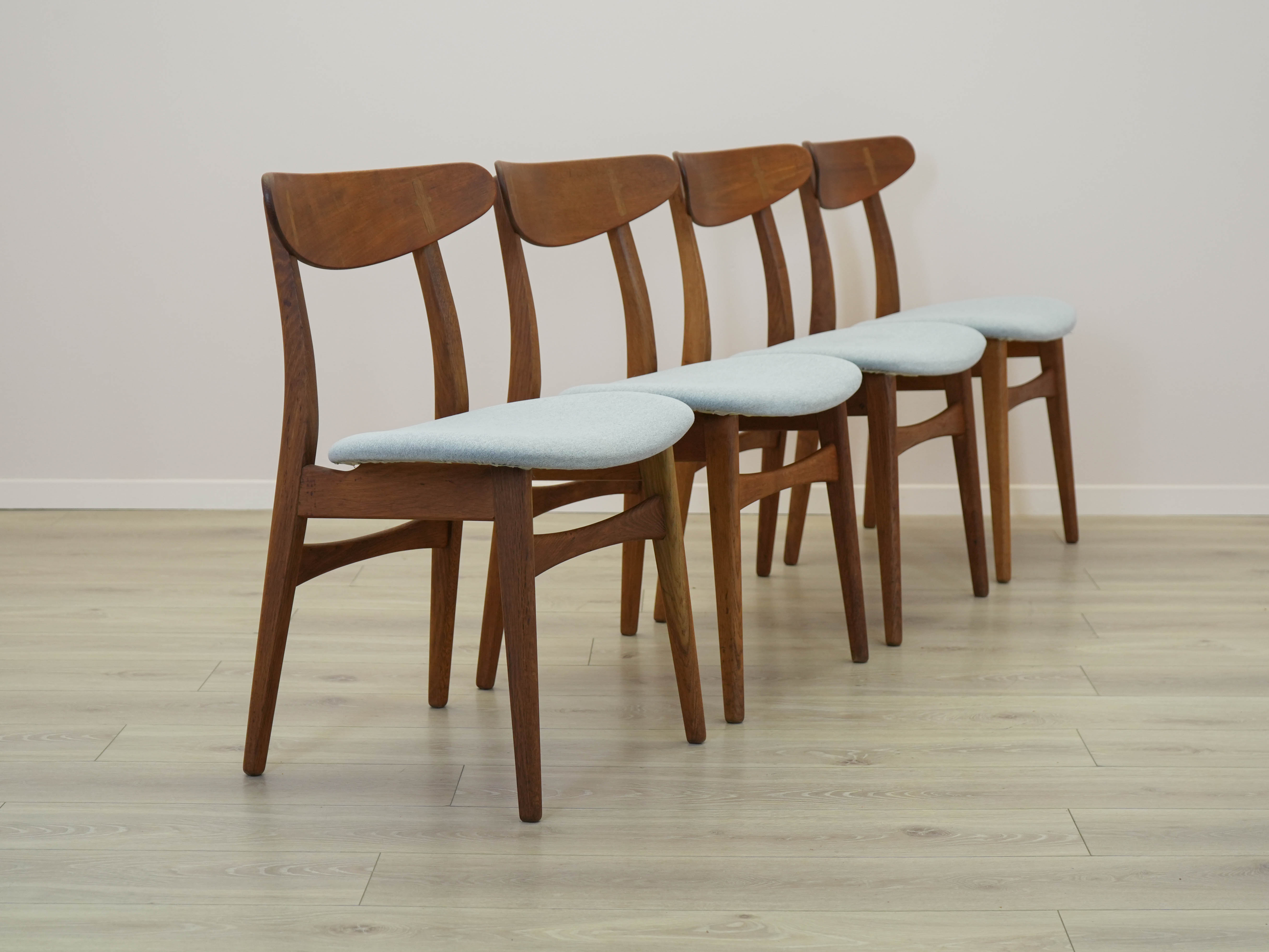 Chairs CH30 Set of 4 1960s