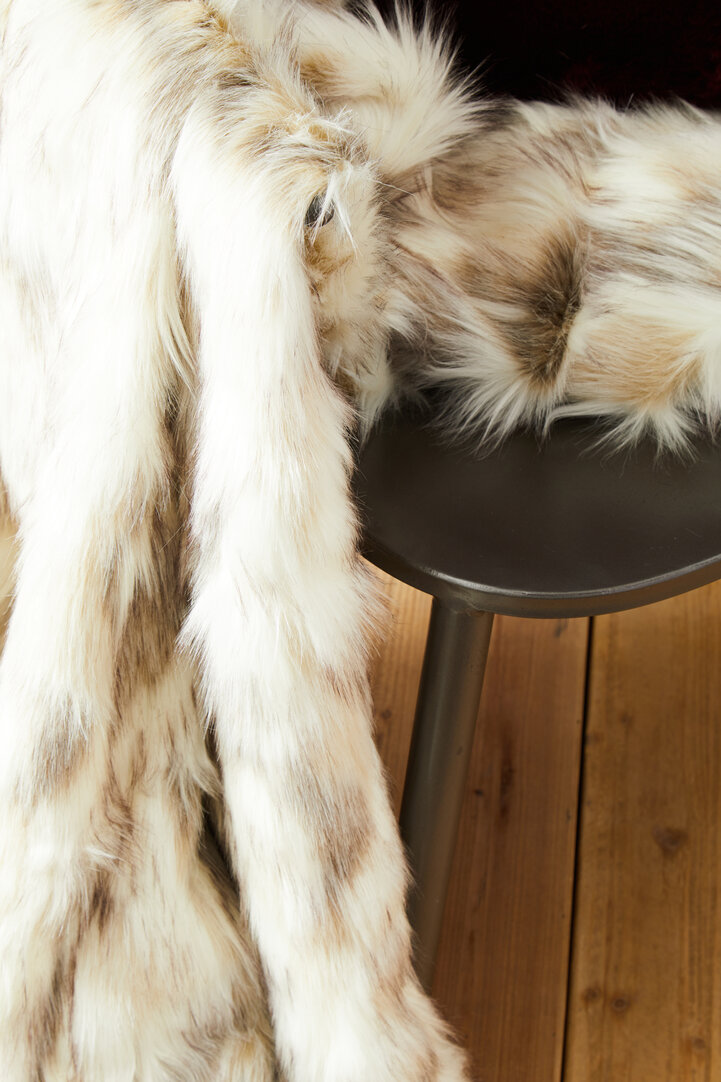 Bosie Lamina Mocha Ombre Rechteckiges Fellkissen
