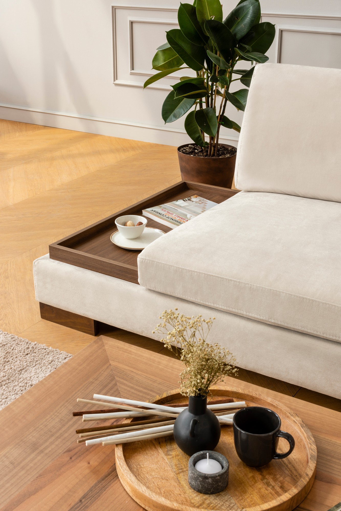 Tulip Ecksofa Rechts mit Hocker Beige