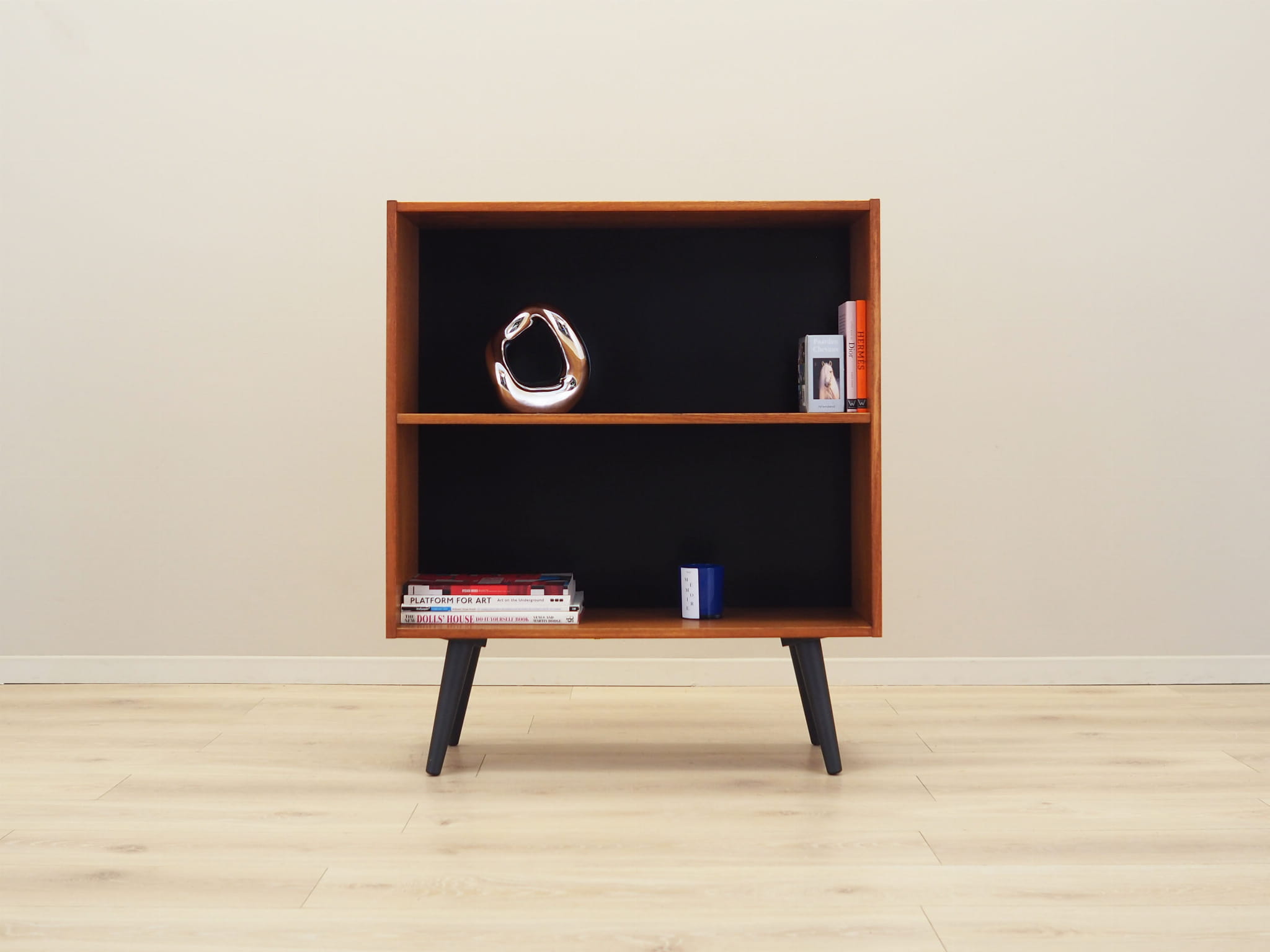 Regal Teakholz 1970er Jahre