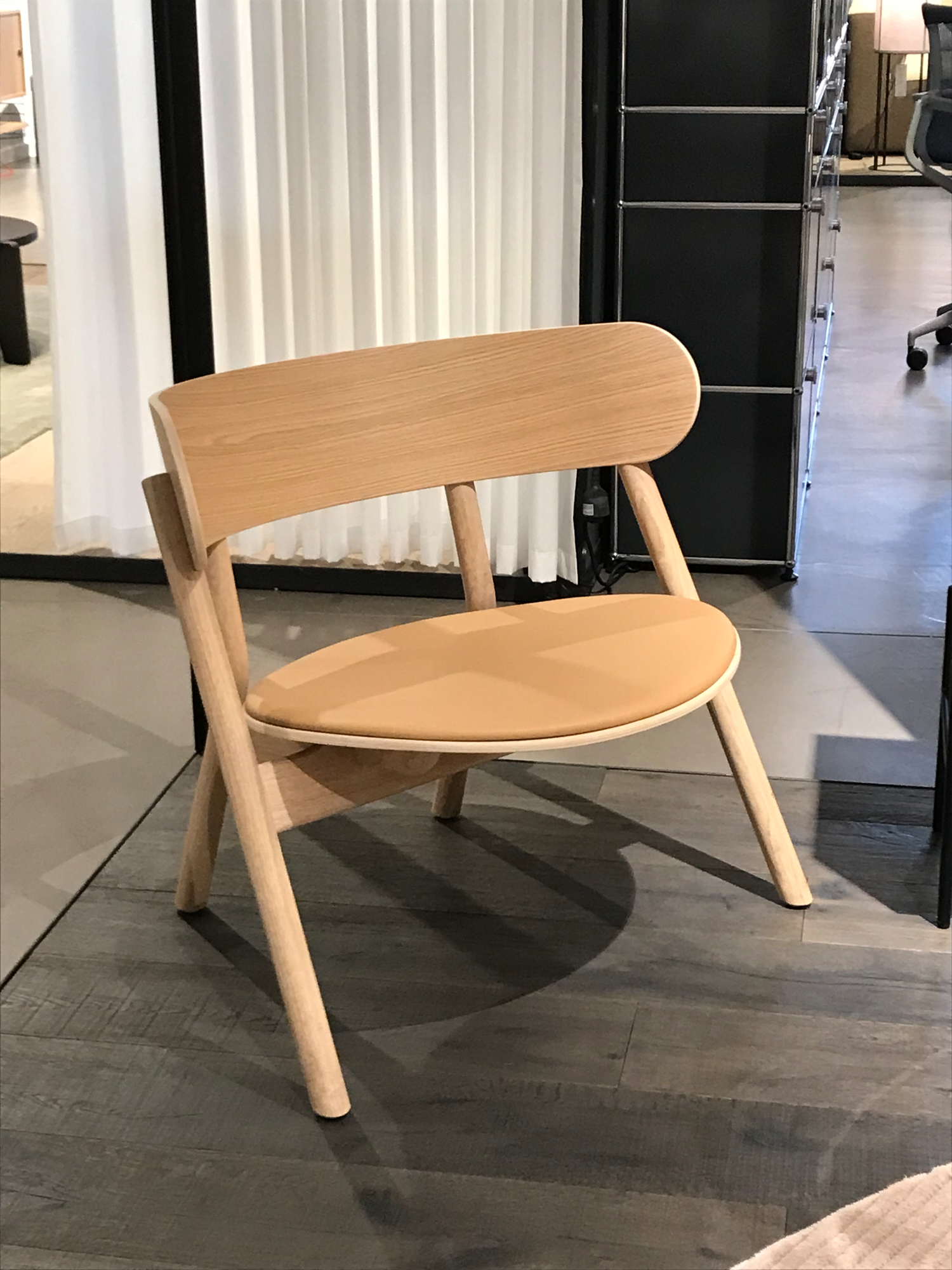 Oaki Lounge Stuhl Holz Braun