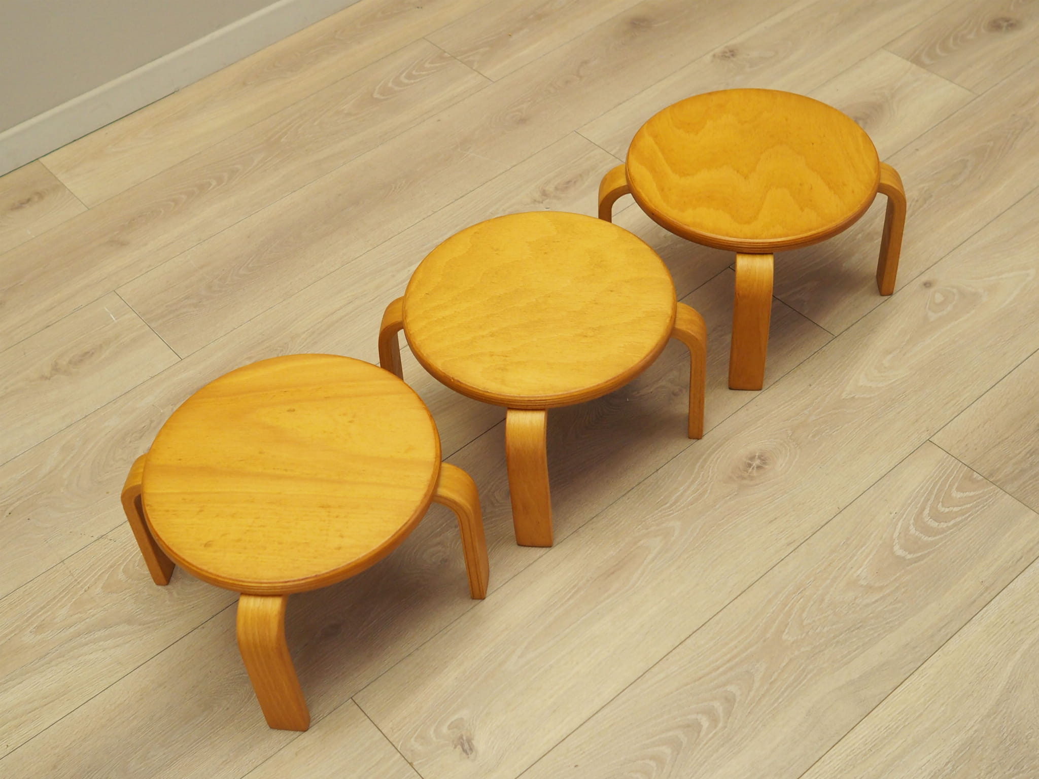 3x Pflanzenständer Holz 1970er Jahre