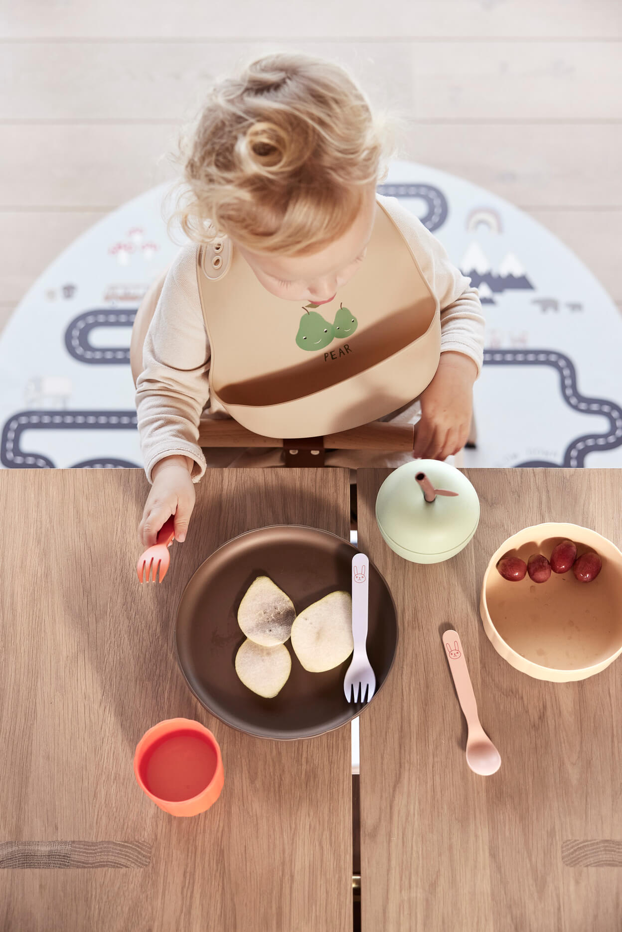 2x Yummy Bibs Silicone Green