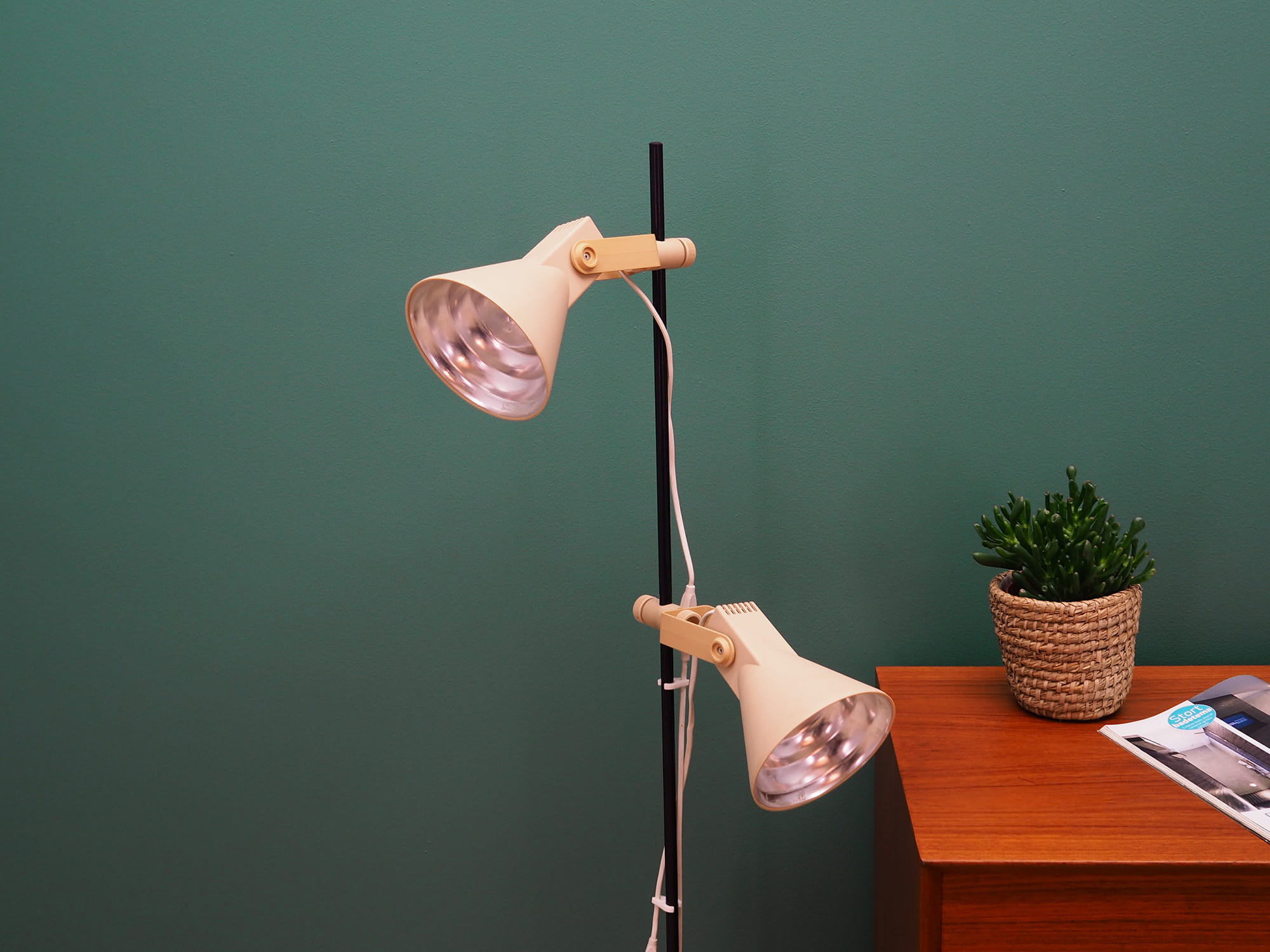 Vintage floor lamp metal pink 1970s