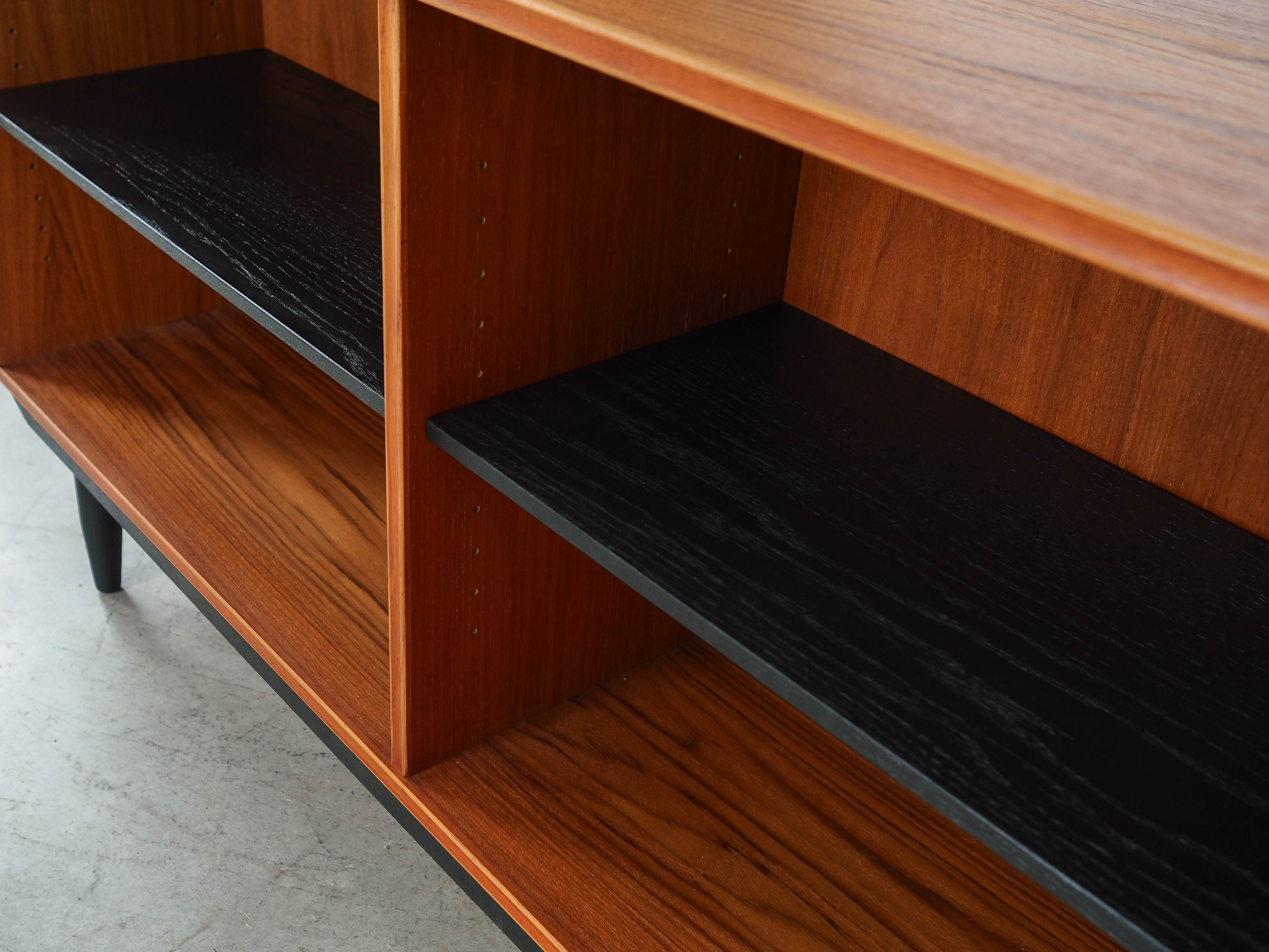 Teak-Bücherregal Braun 1970er Jahre