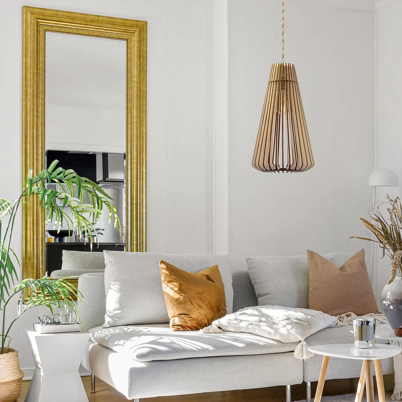 Andromeda Pendant Lamp Wood 27cm