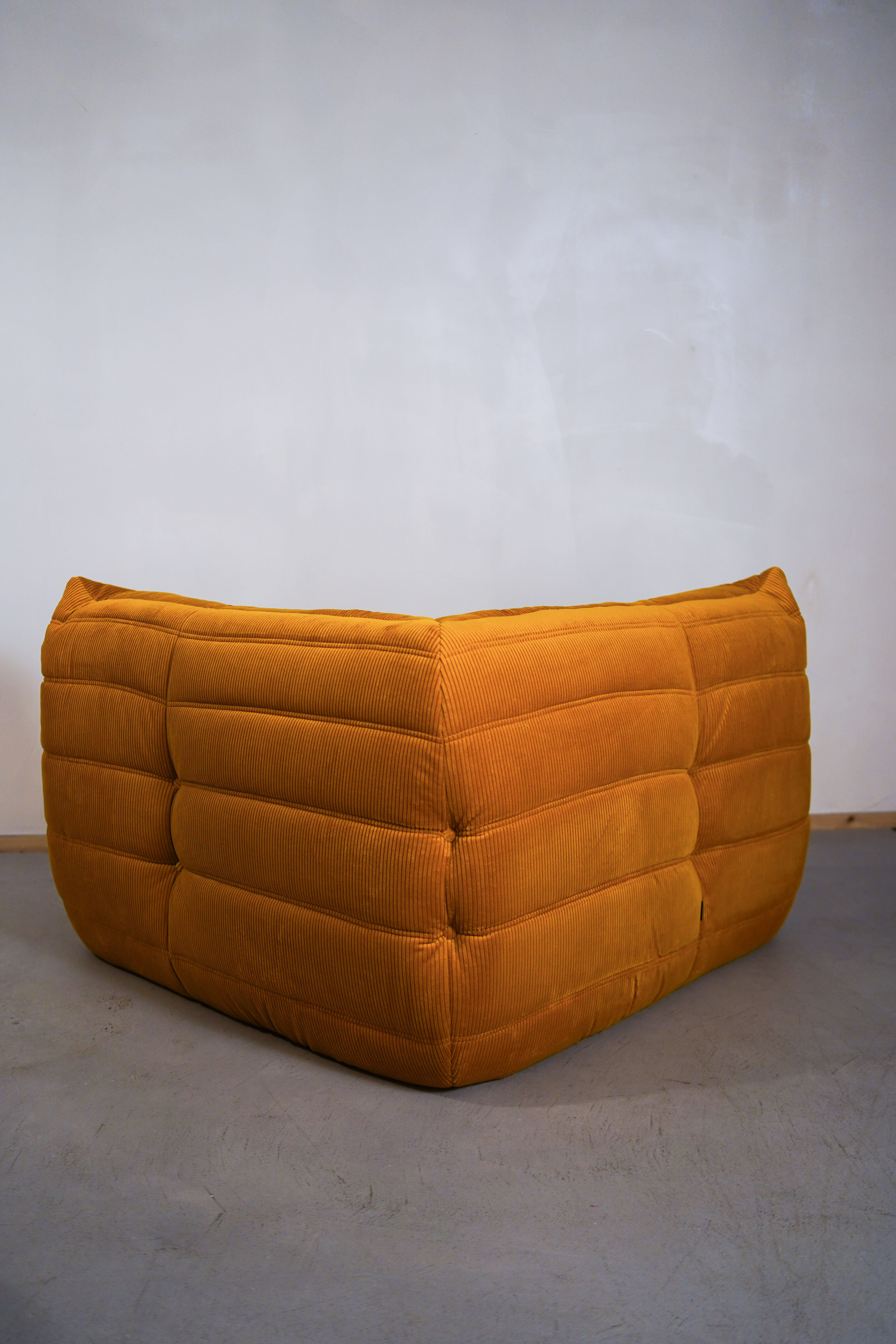 Togo Ecksofa Cord Goldgelb