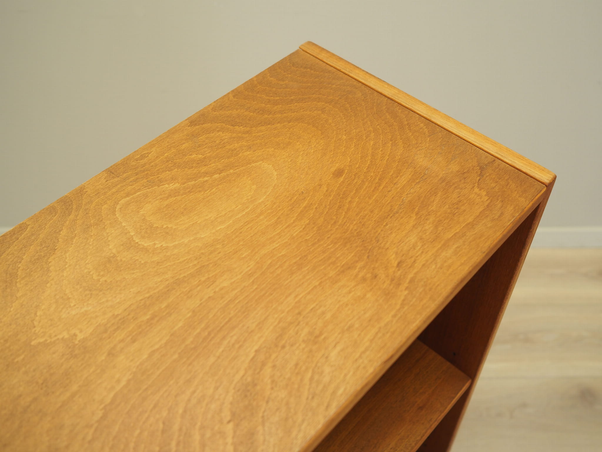 Regal Teakholz 1970er Jahre