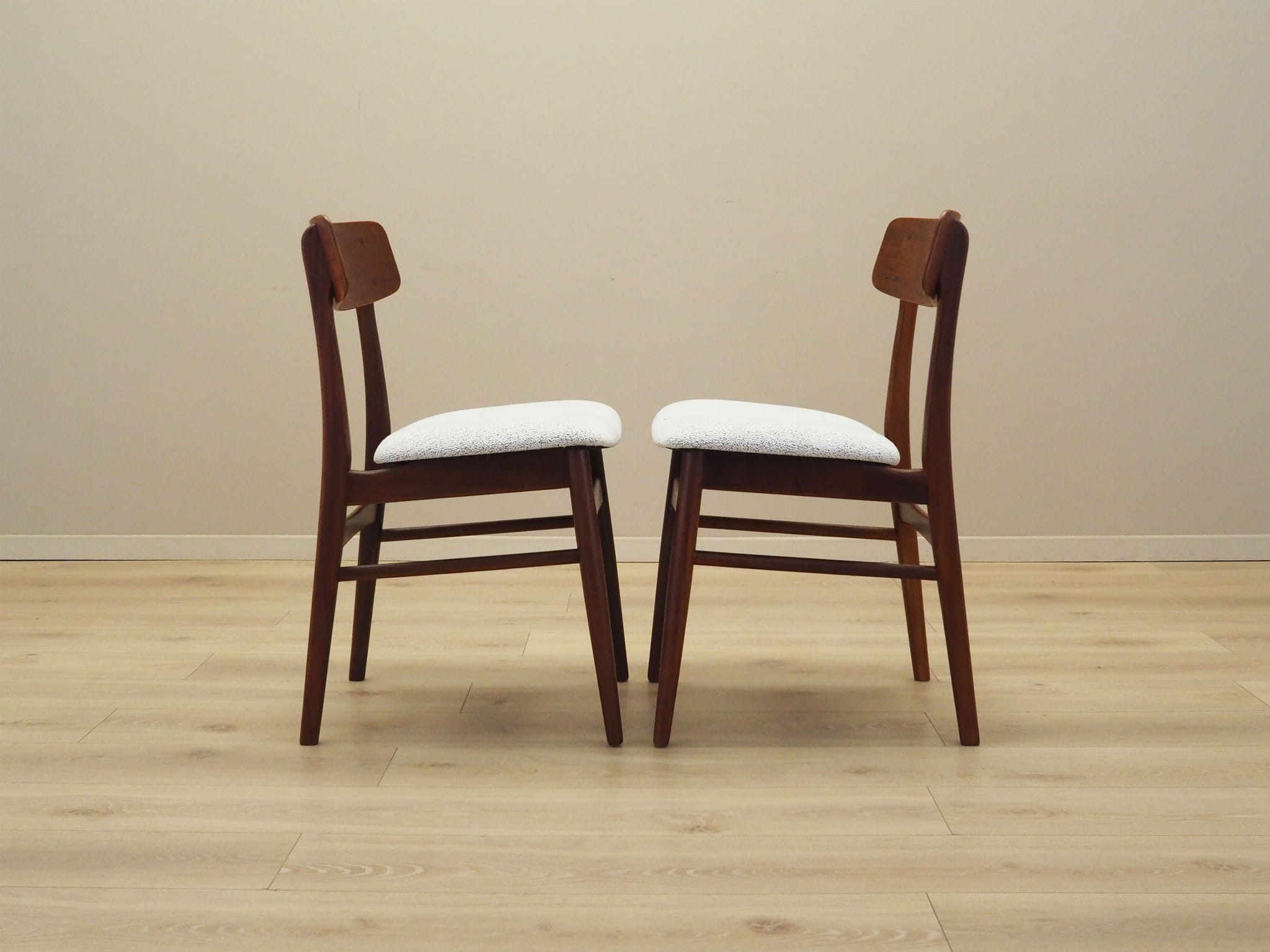 2x Esszimmerstuhl Teakholz 1970er Jahre