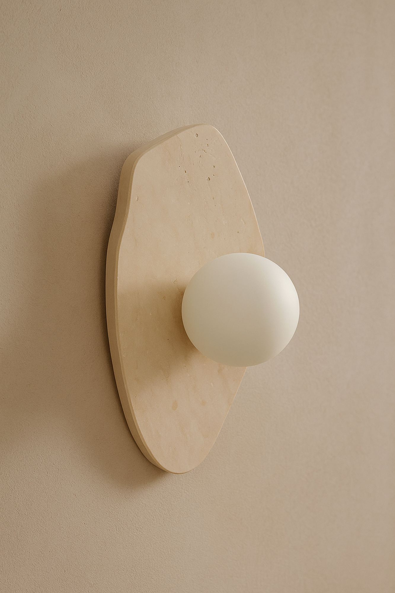Busy Wall Lamp Travertine Cream