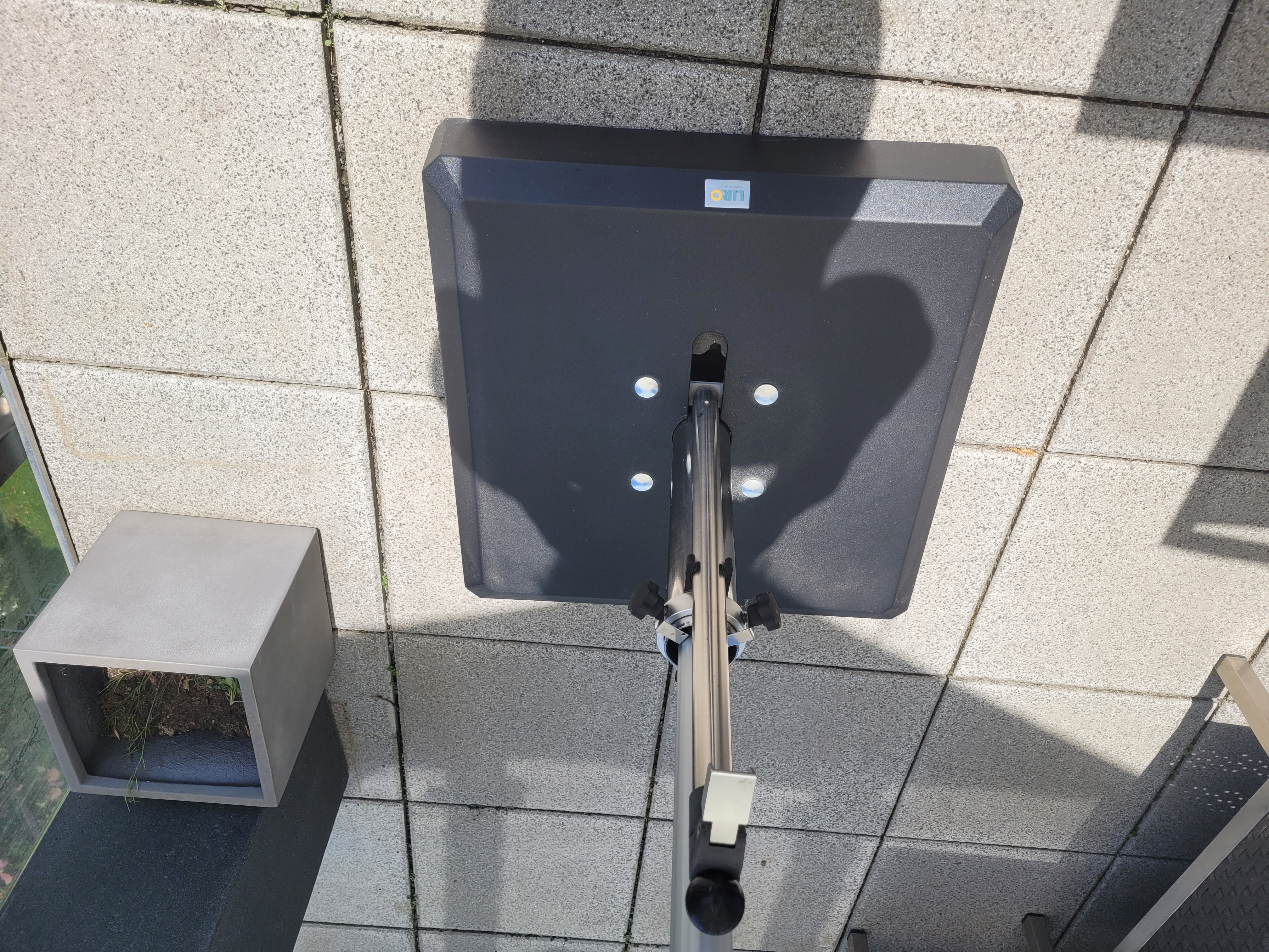 655 Parasol stand &amp; umbrella aluminum 65 kg