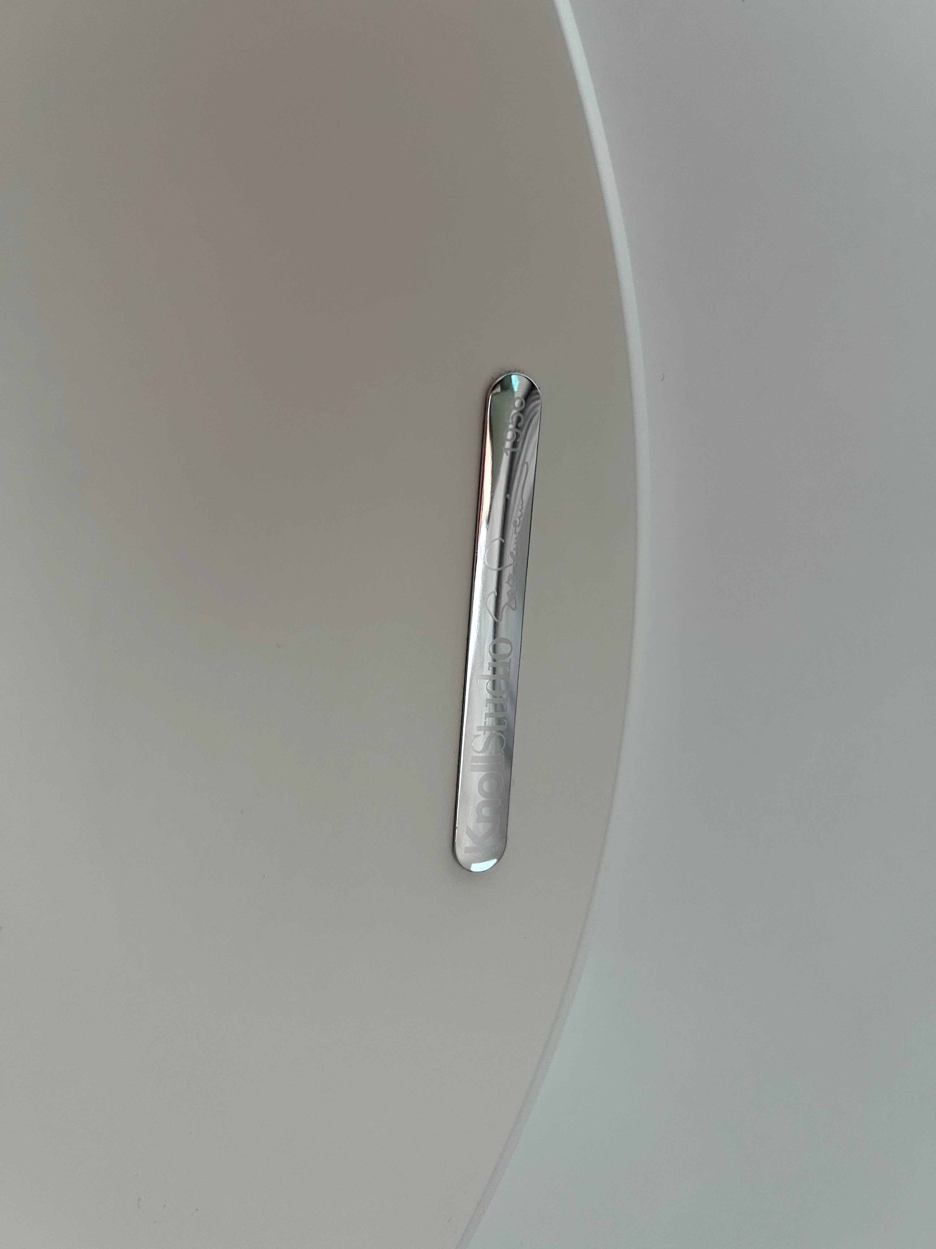 Tulip Dining Table ⌀91cm