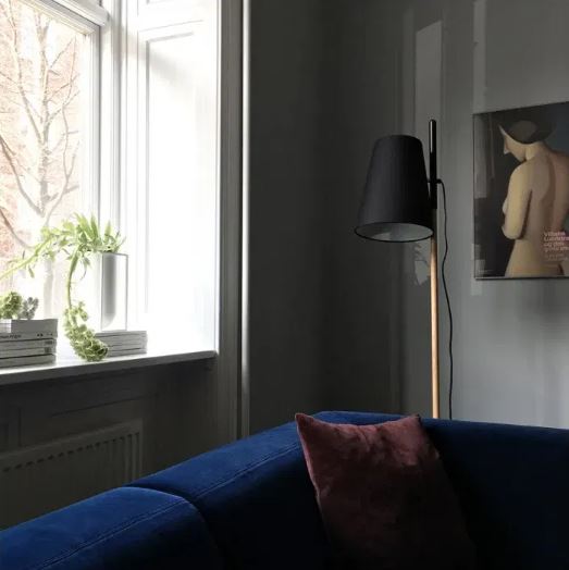 Hideout Floor Lamp Black by Frandsen