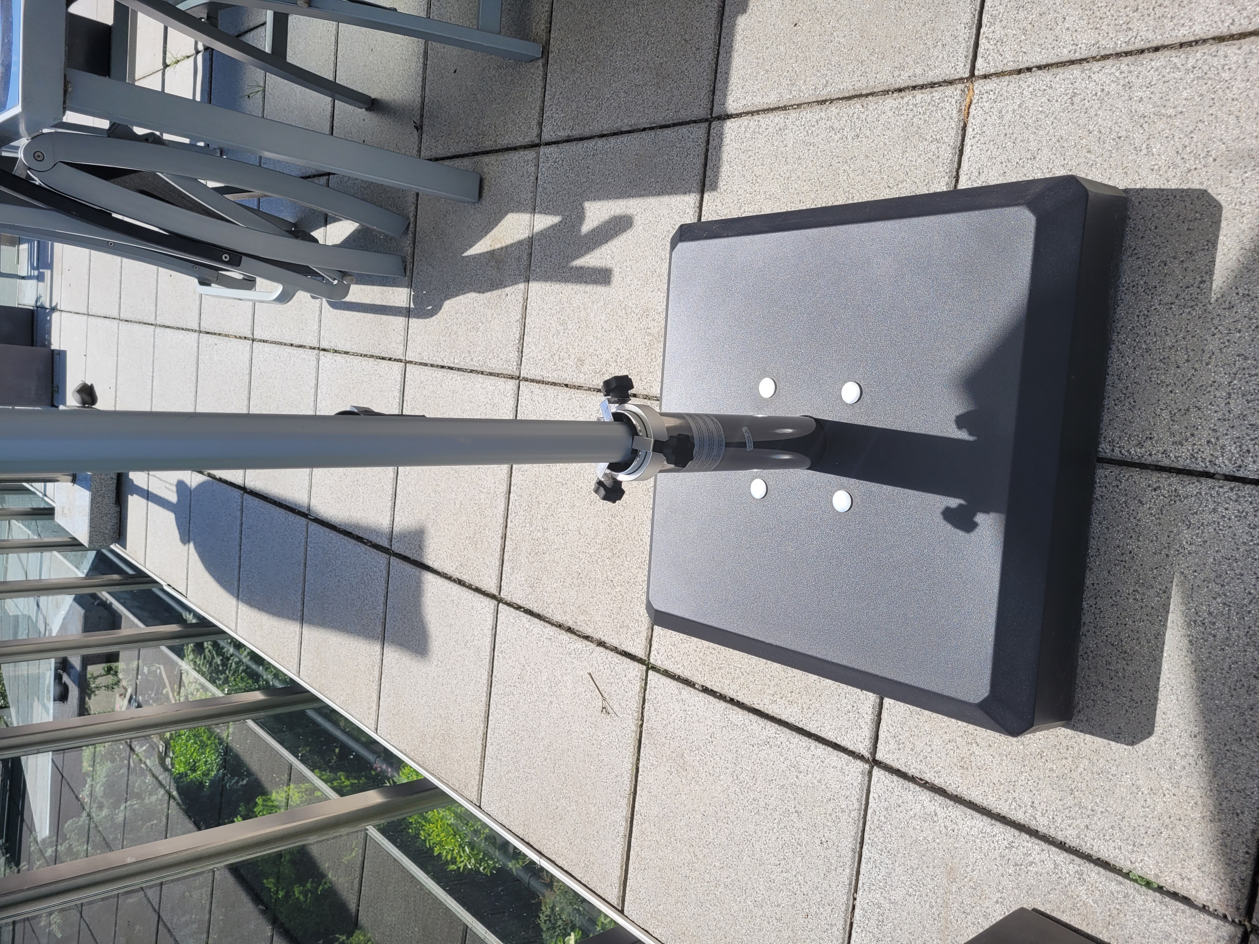 655 Parasol stand &amp; umbrella aluminum 65 kg