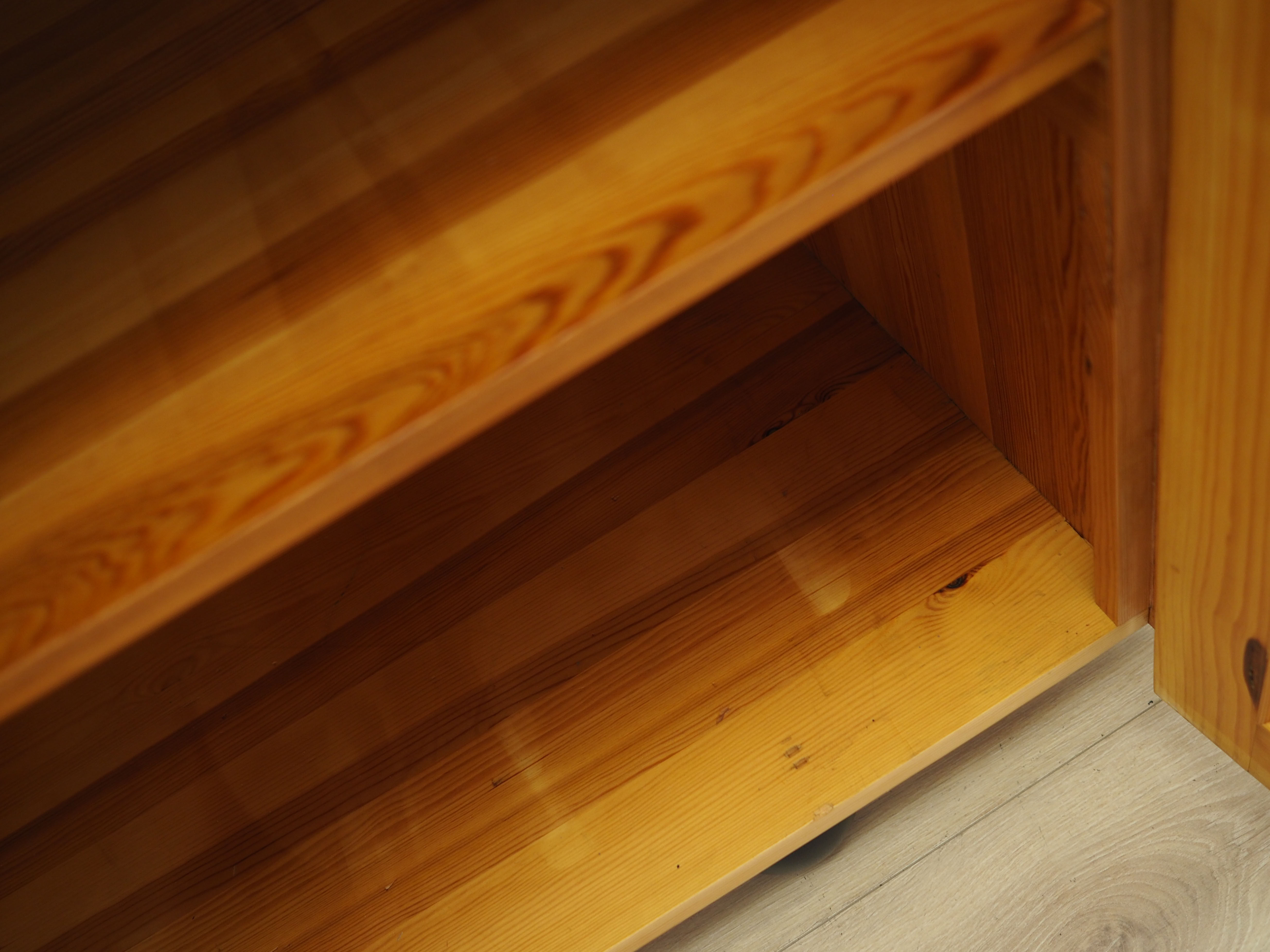 Display cabinet pine wood 1980s