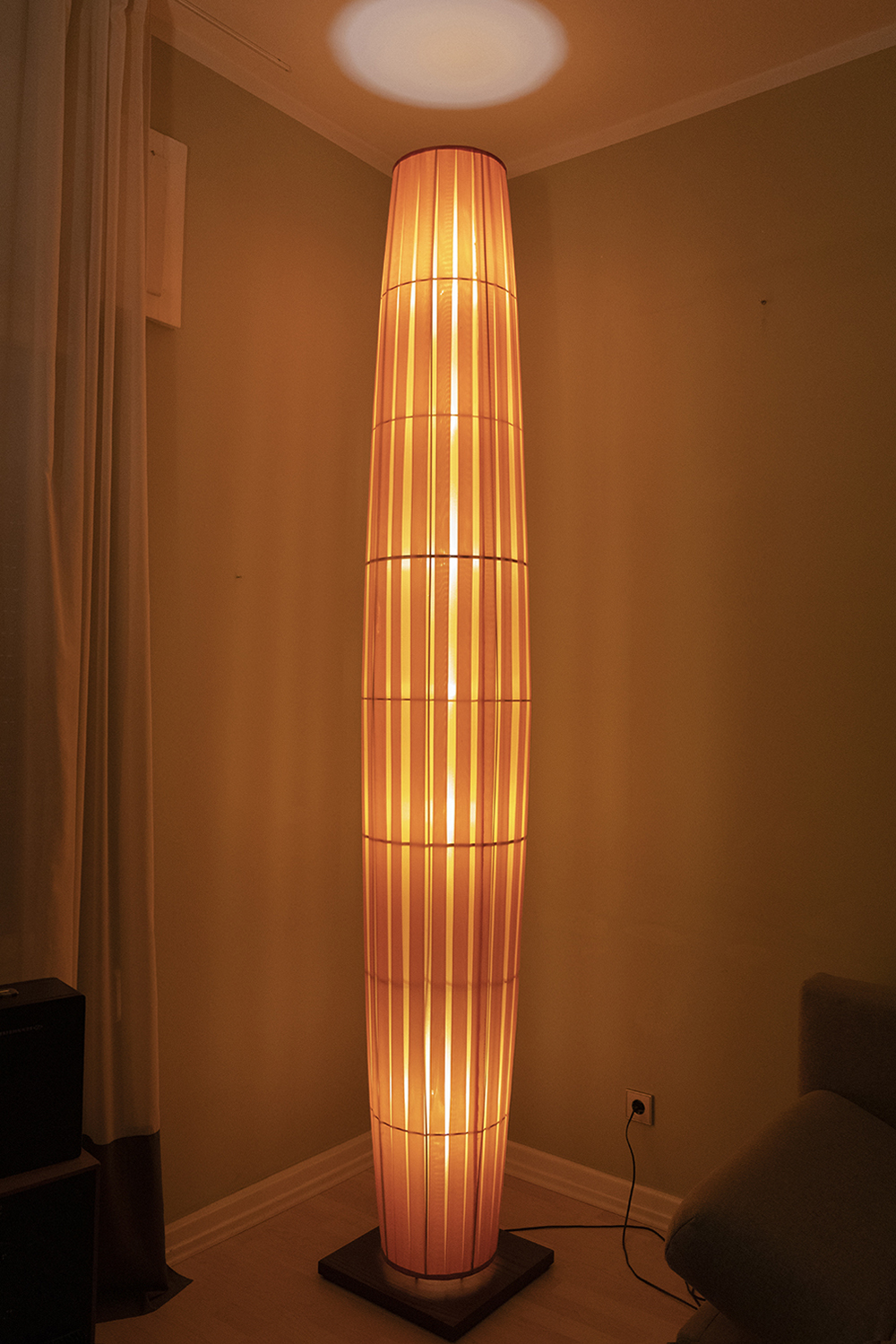Dix Hours Dix Column Floor Lamp