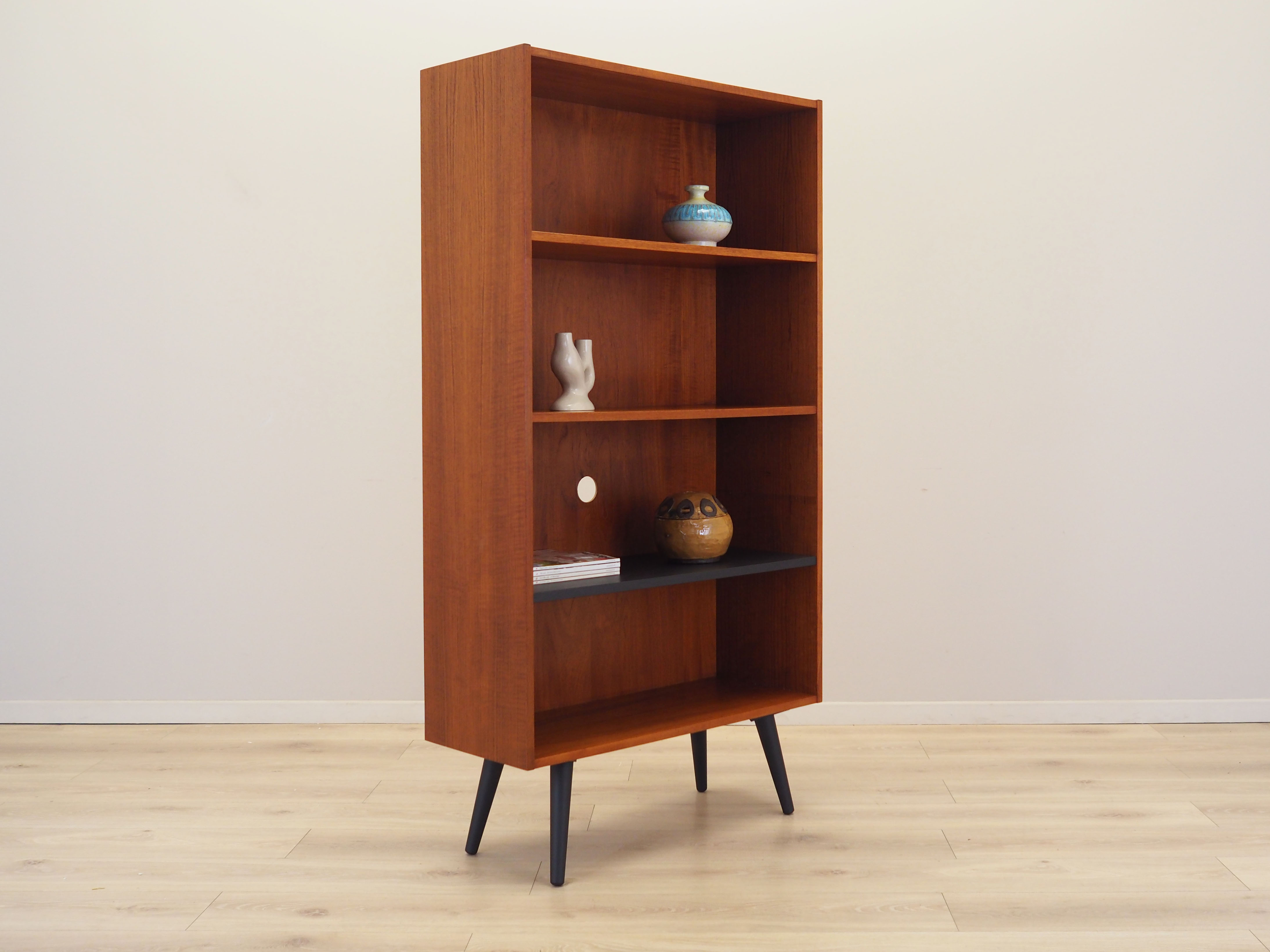 Regal Teakholz 1970er Jahre