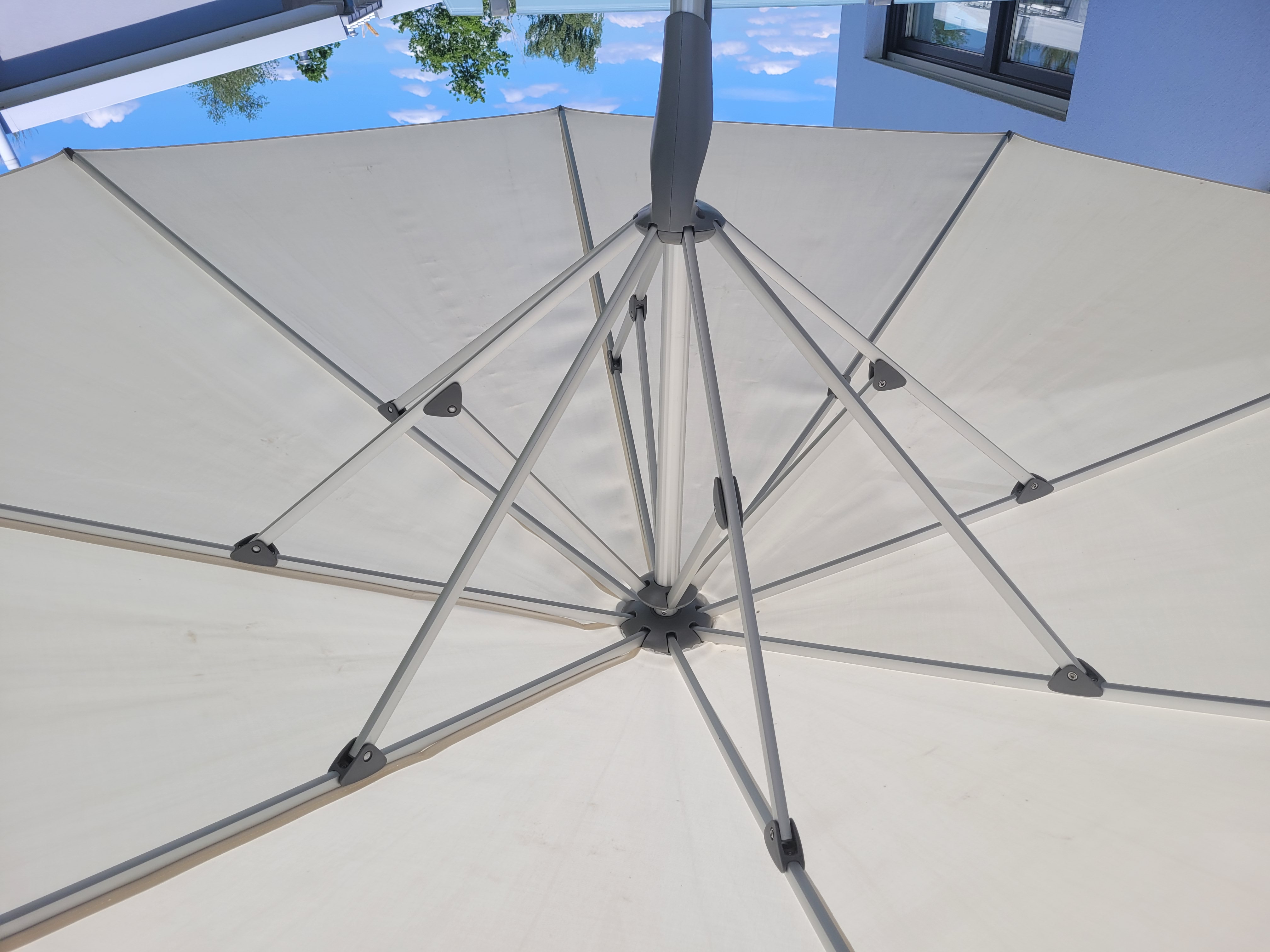 655 Parasol stand &amp; umbrella aluminum 65 kg