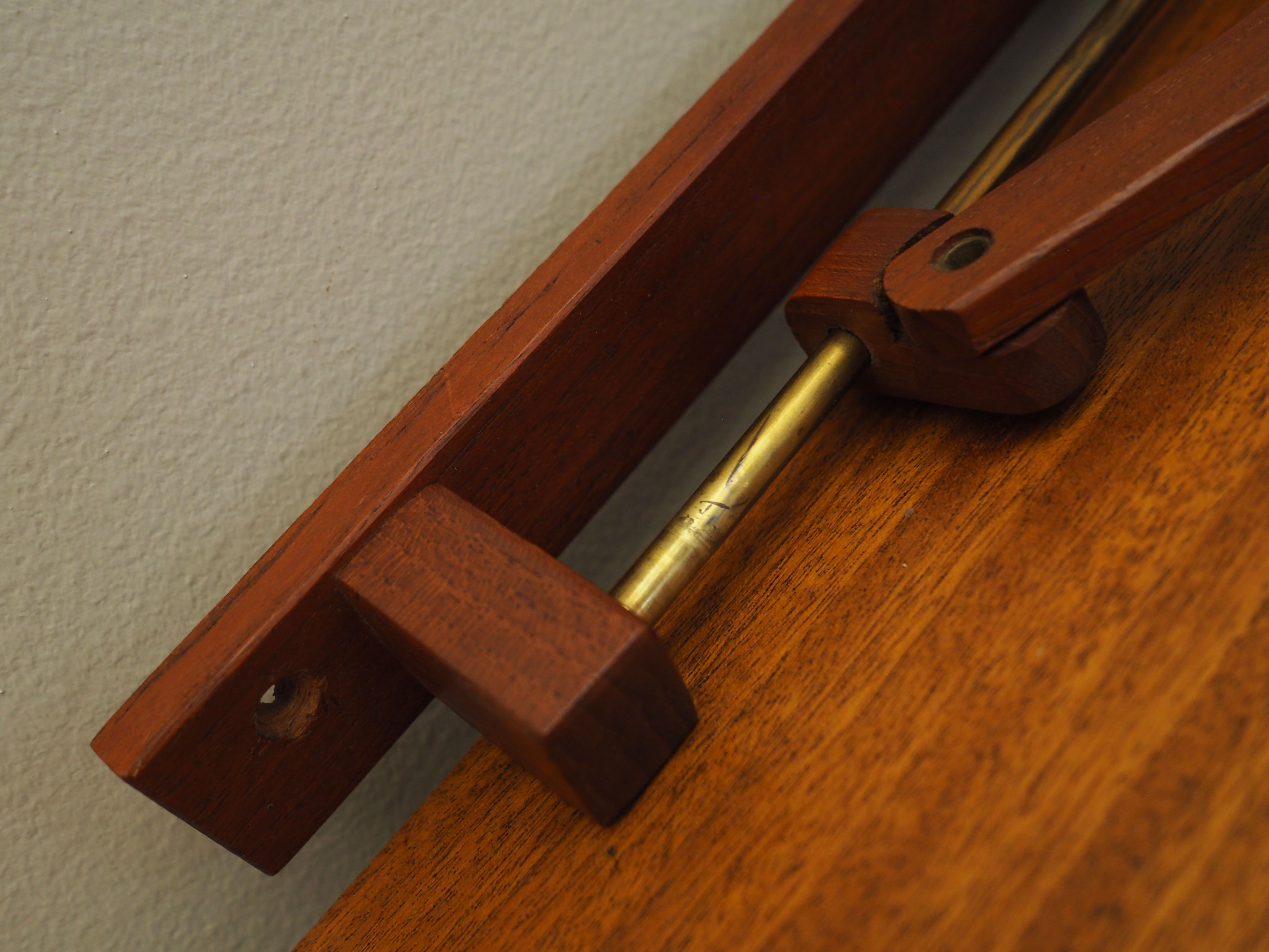 Scissor Wandleuchte Teakholz 1970er Jahre