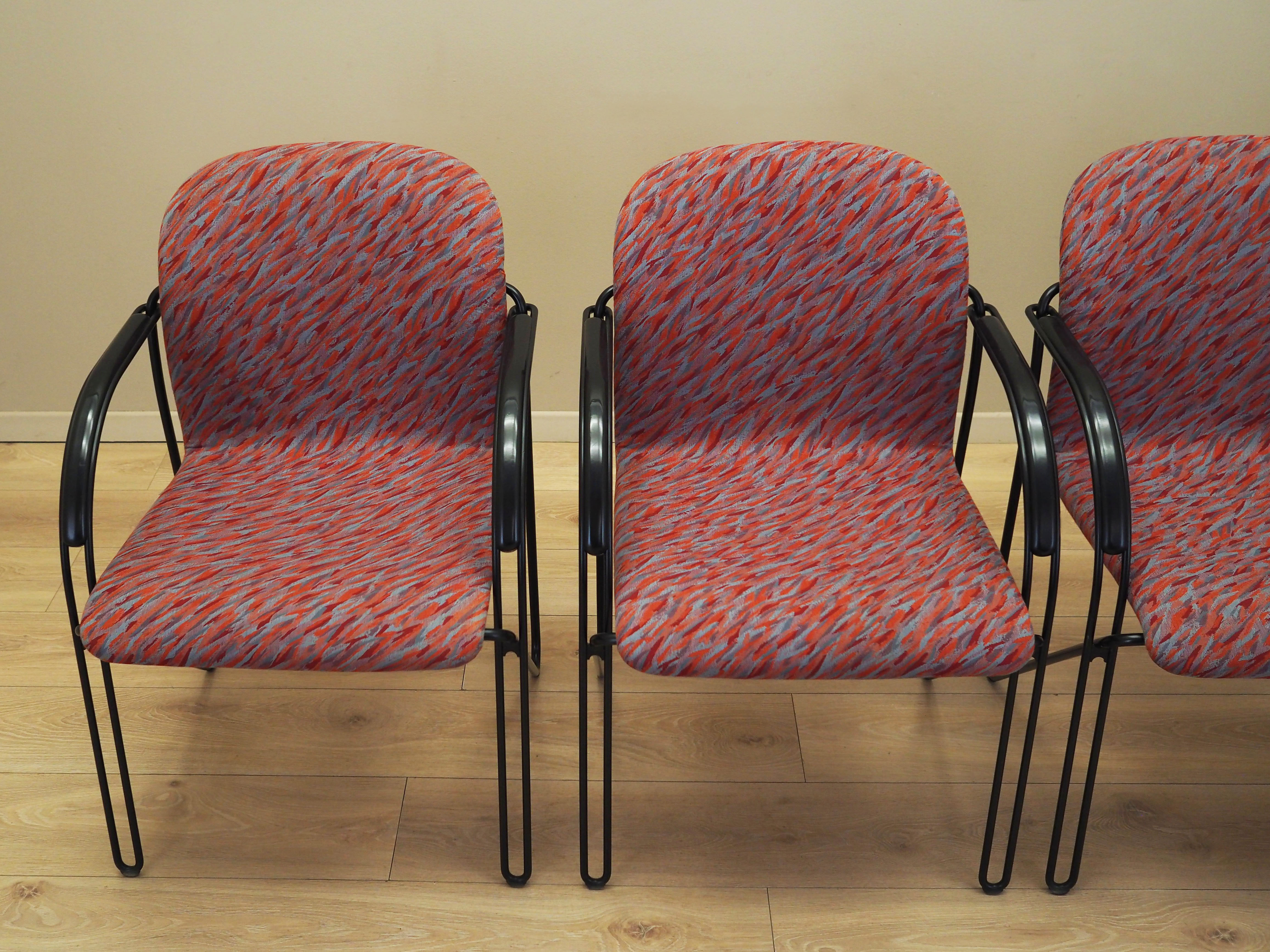 4x Dining chair with armrests
1980s