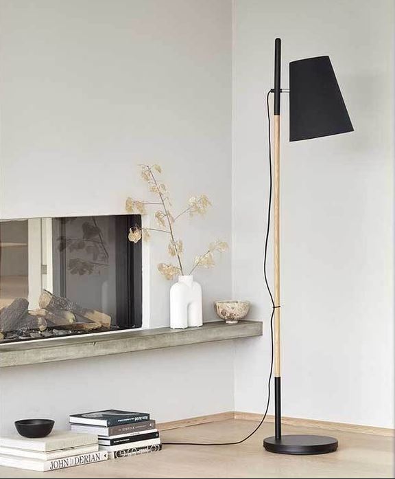 Hideout Floor Lamp Black by Frandsen