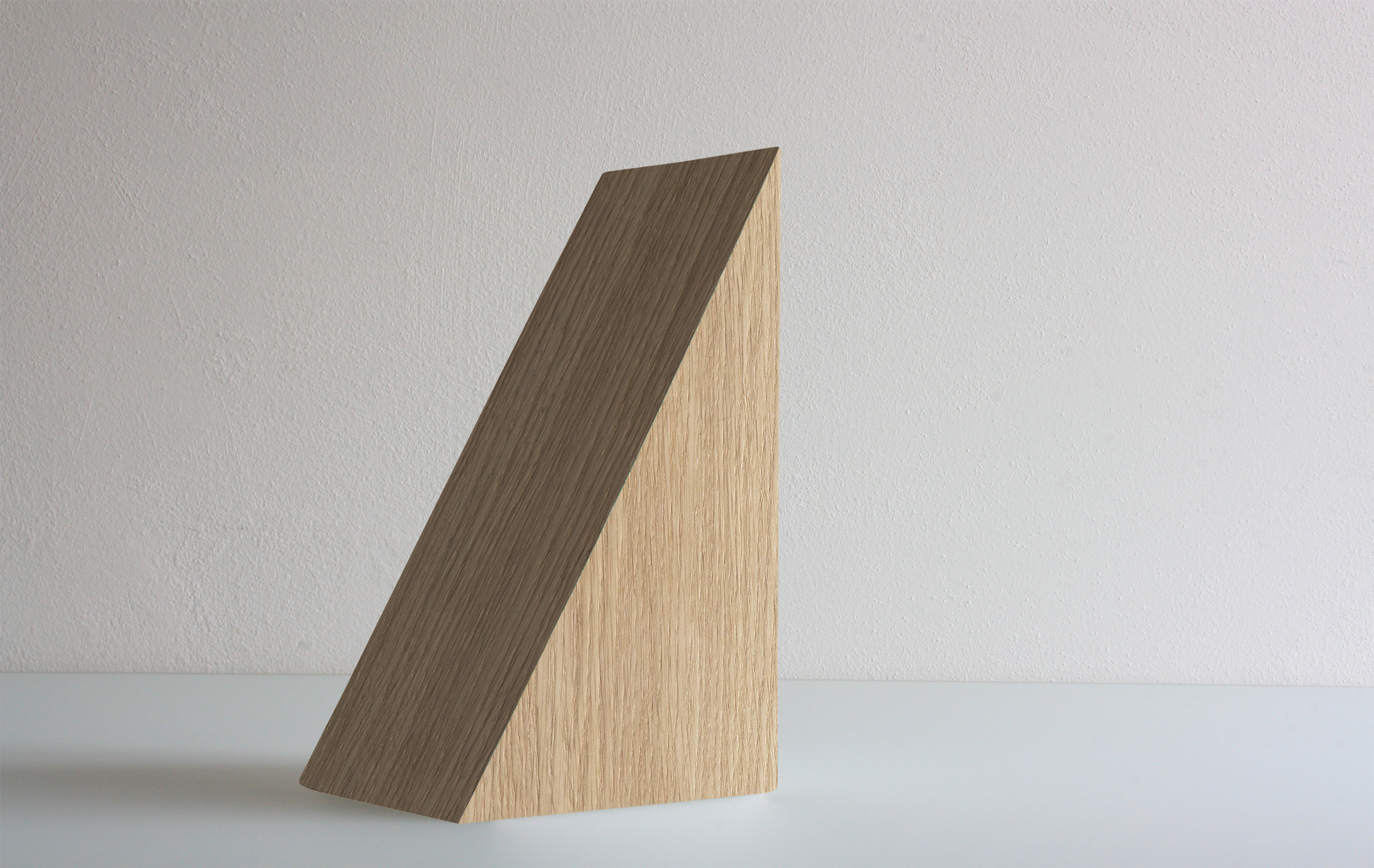 2x Bookend Oak Brown