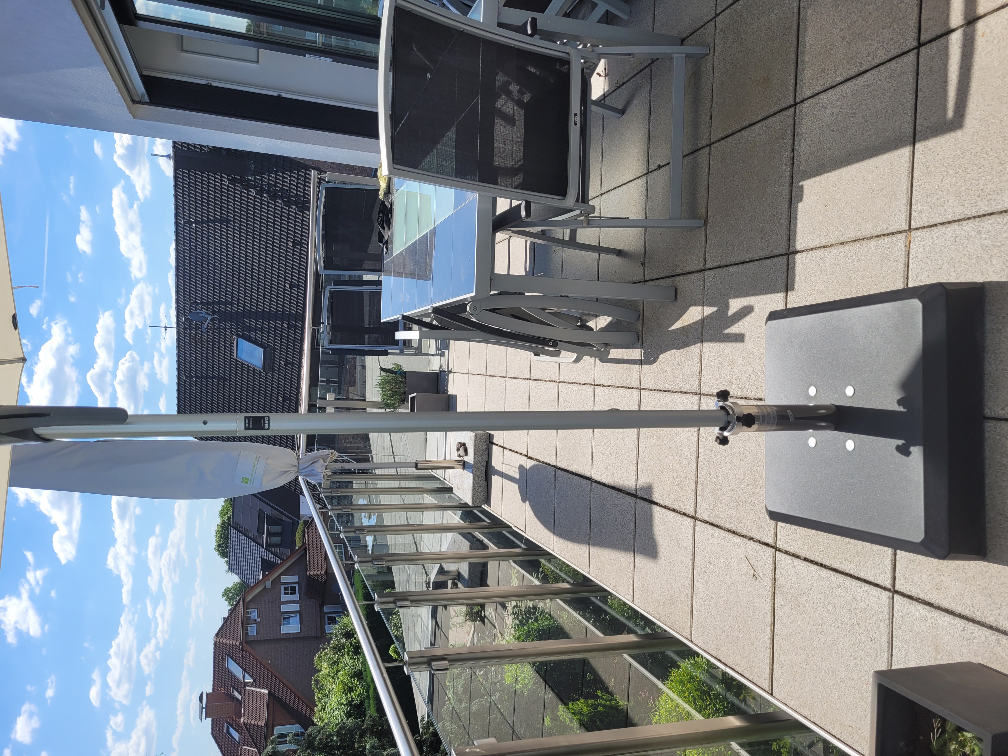 655 Parasol stand &amp; umbrella aluminum 65 kg