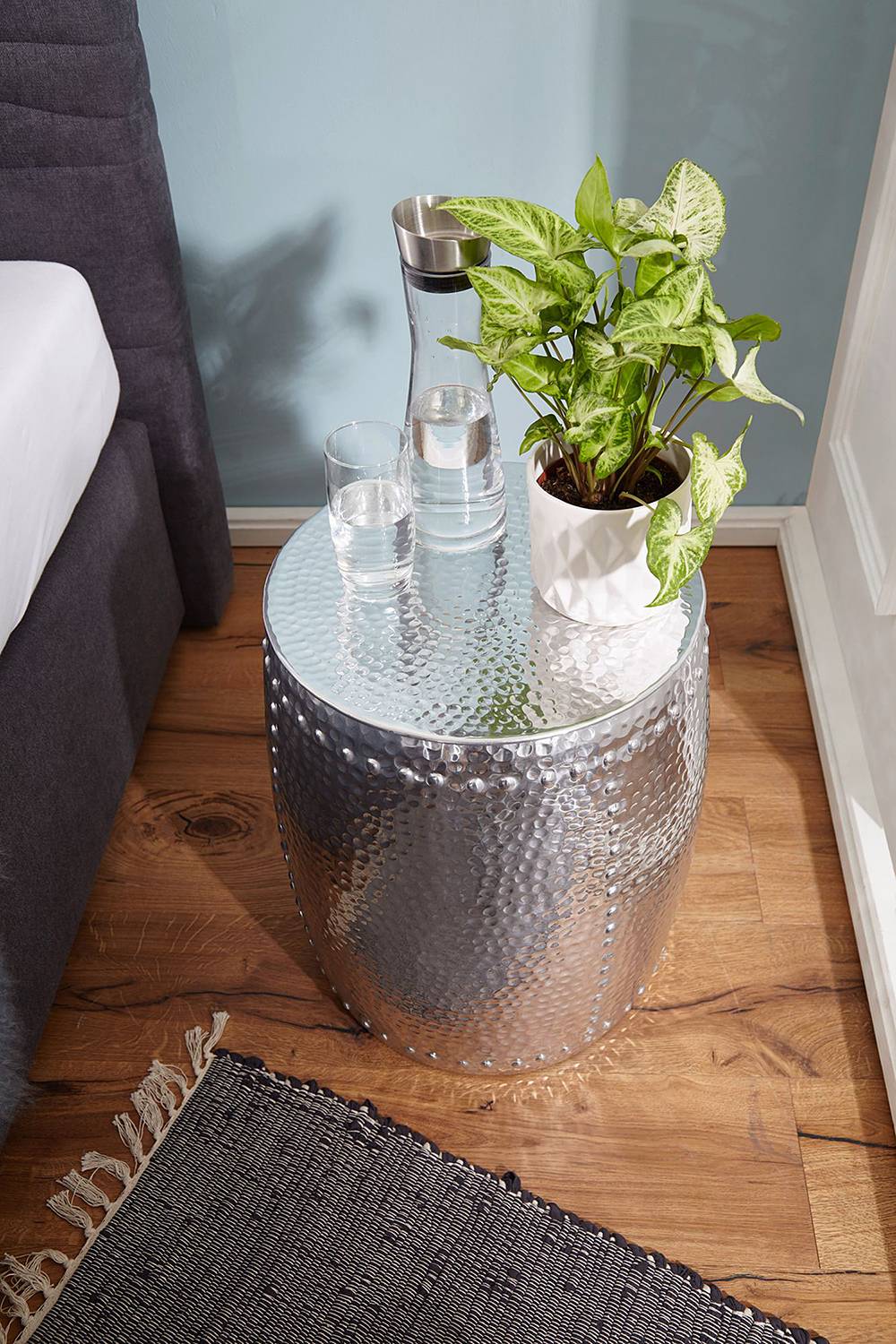 Beistelltisch Juanico Aluminim Silber