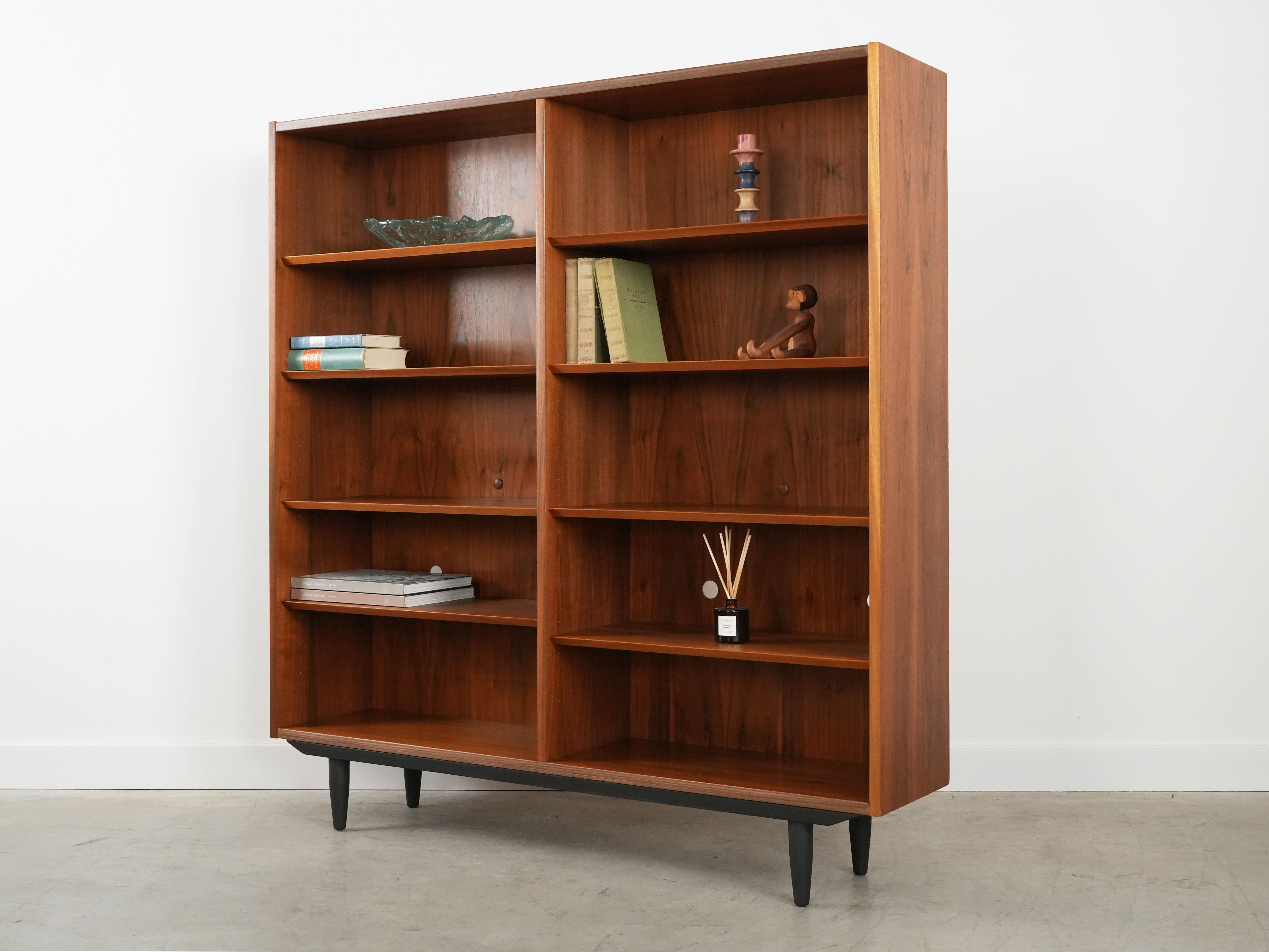 Bücherregal Teakholz 1970er Jahre
