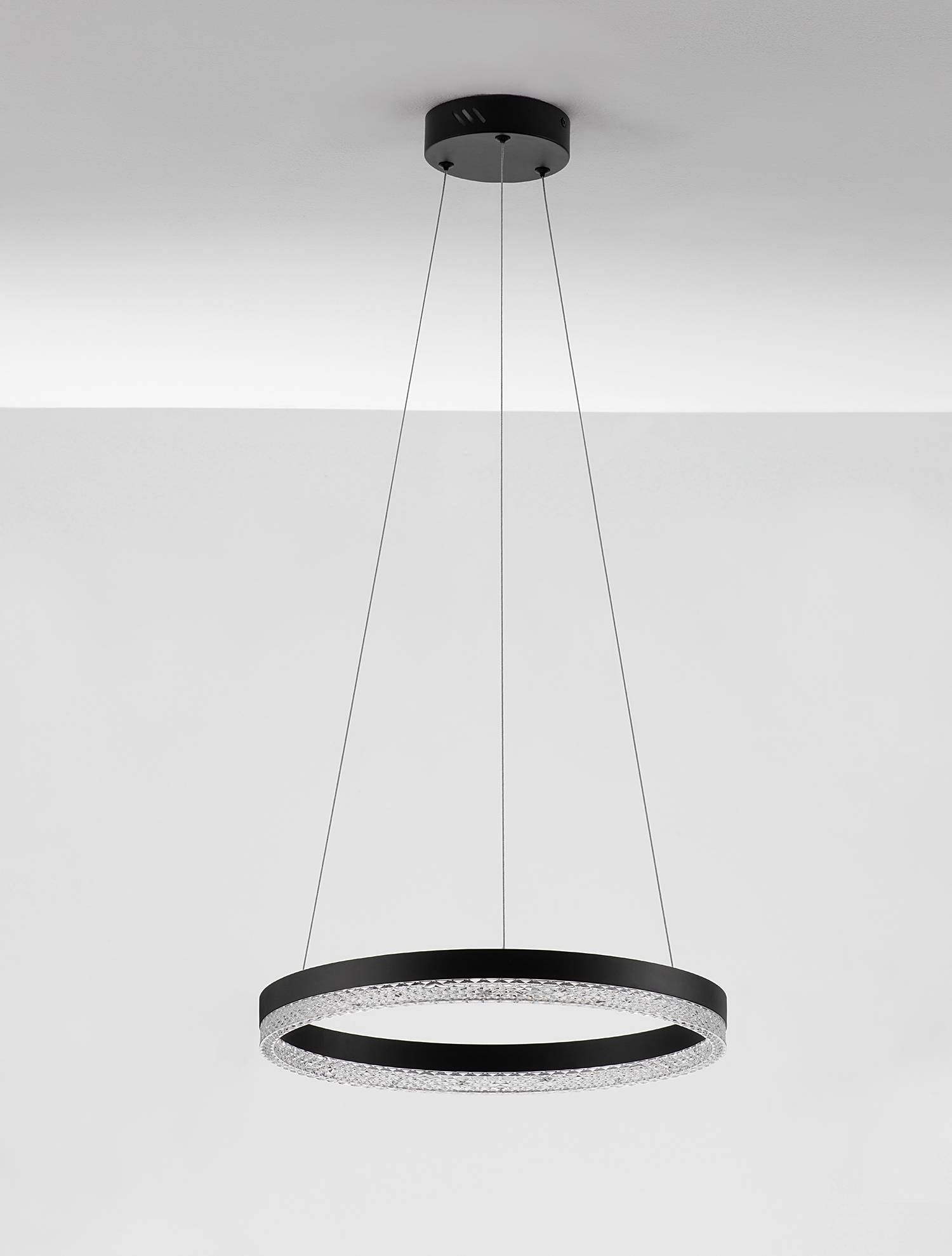 Adria Typ A Pendelleuchte 1-flammig Aluminium Schwarz 