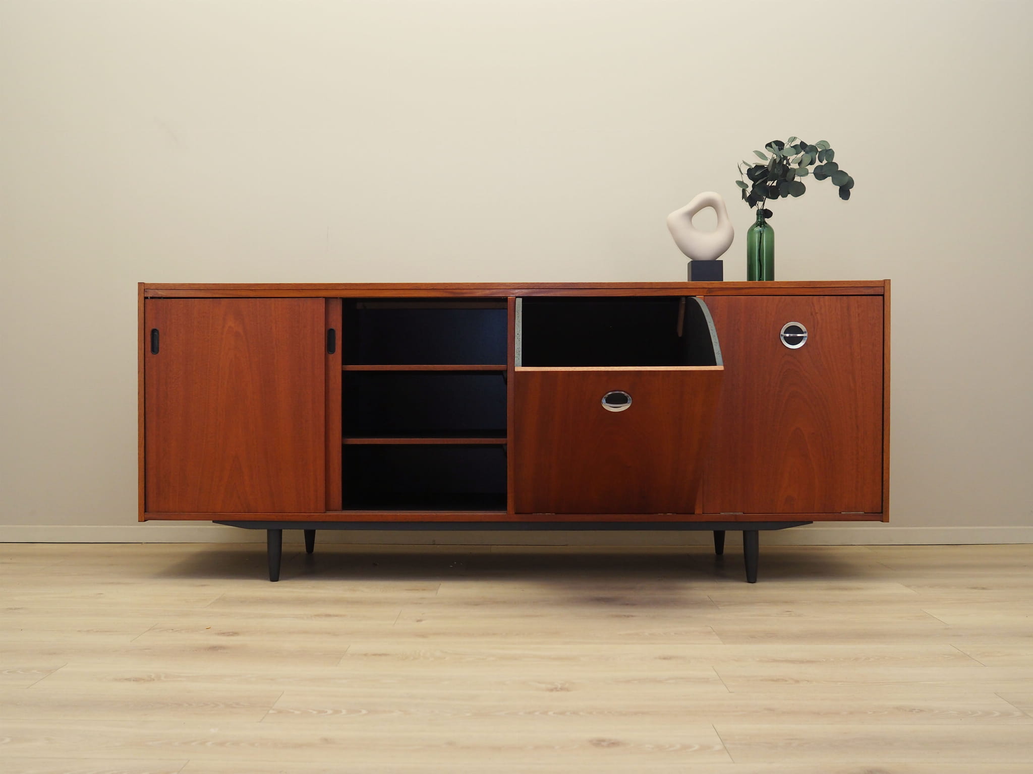 Sideboard Teakholz 1970er Jahre