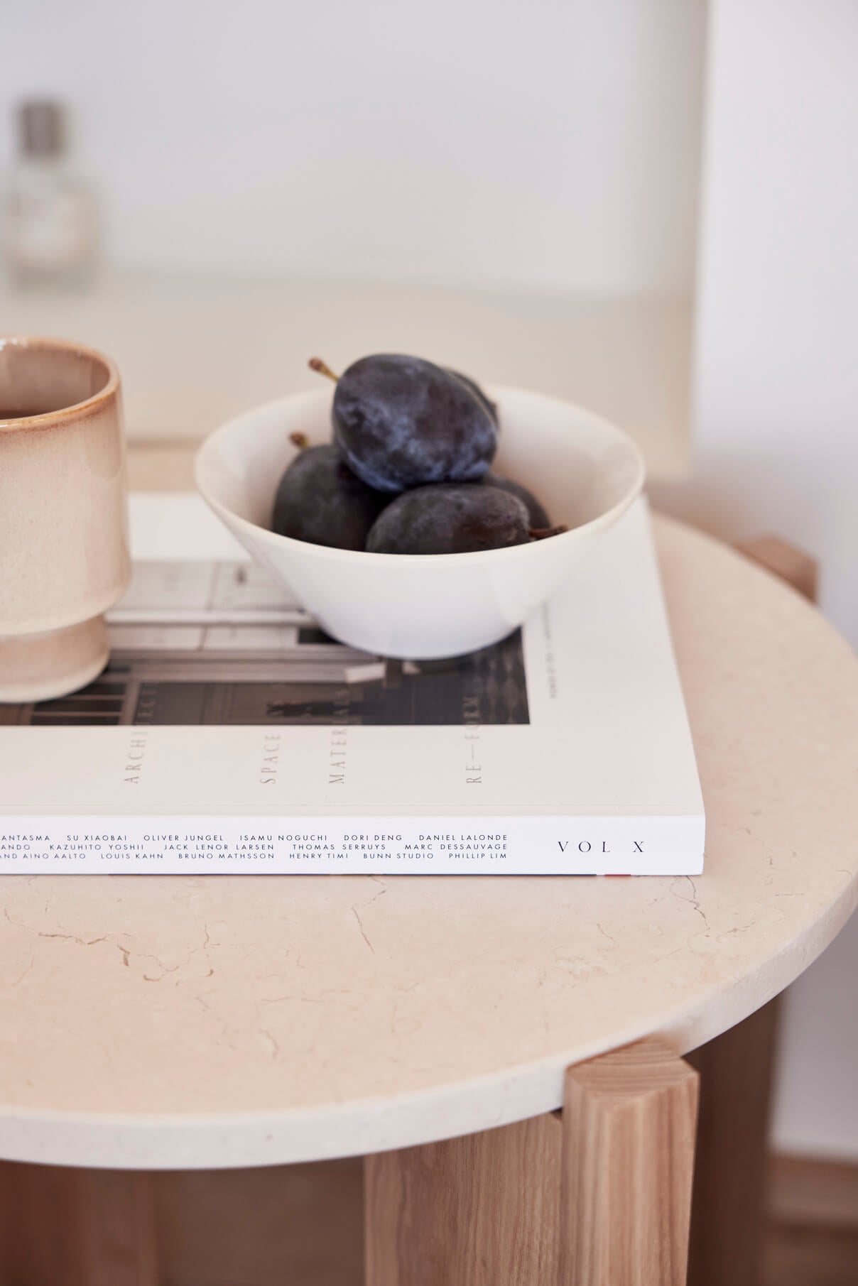 Yuka Schale Medium Stein Creme