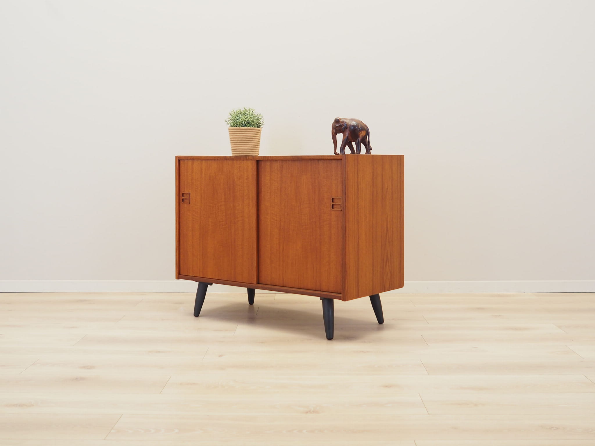 Vintage Schrank Teakholz Braun 1970er Jahre