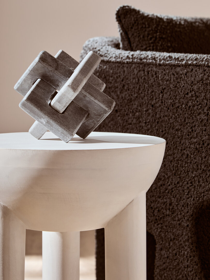 Walsa Tünchen Round Side Table Mango Wood White